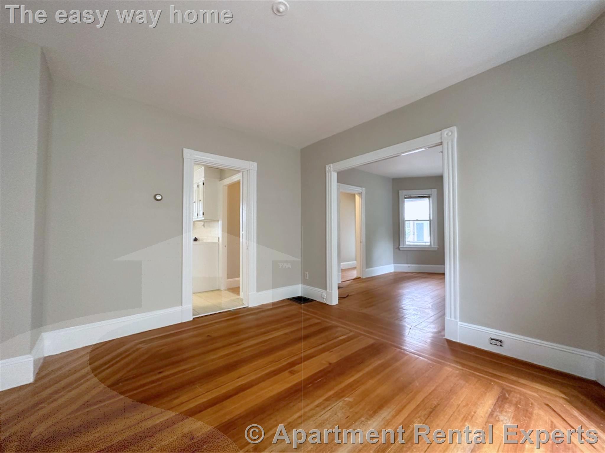 89 Yorktown St, Davis Square