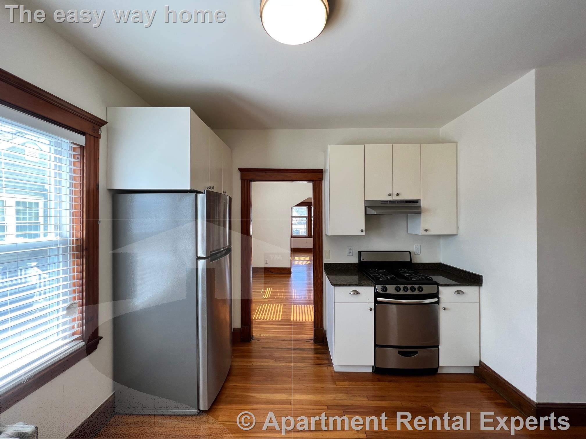 535 Washington Ave, Other