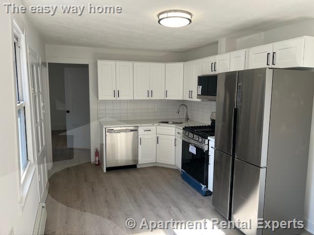 8 Sixth St, East Cambridge