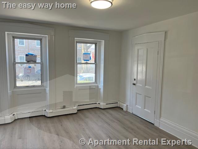 8 Sixth St, East Cambridge