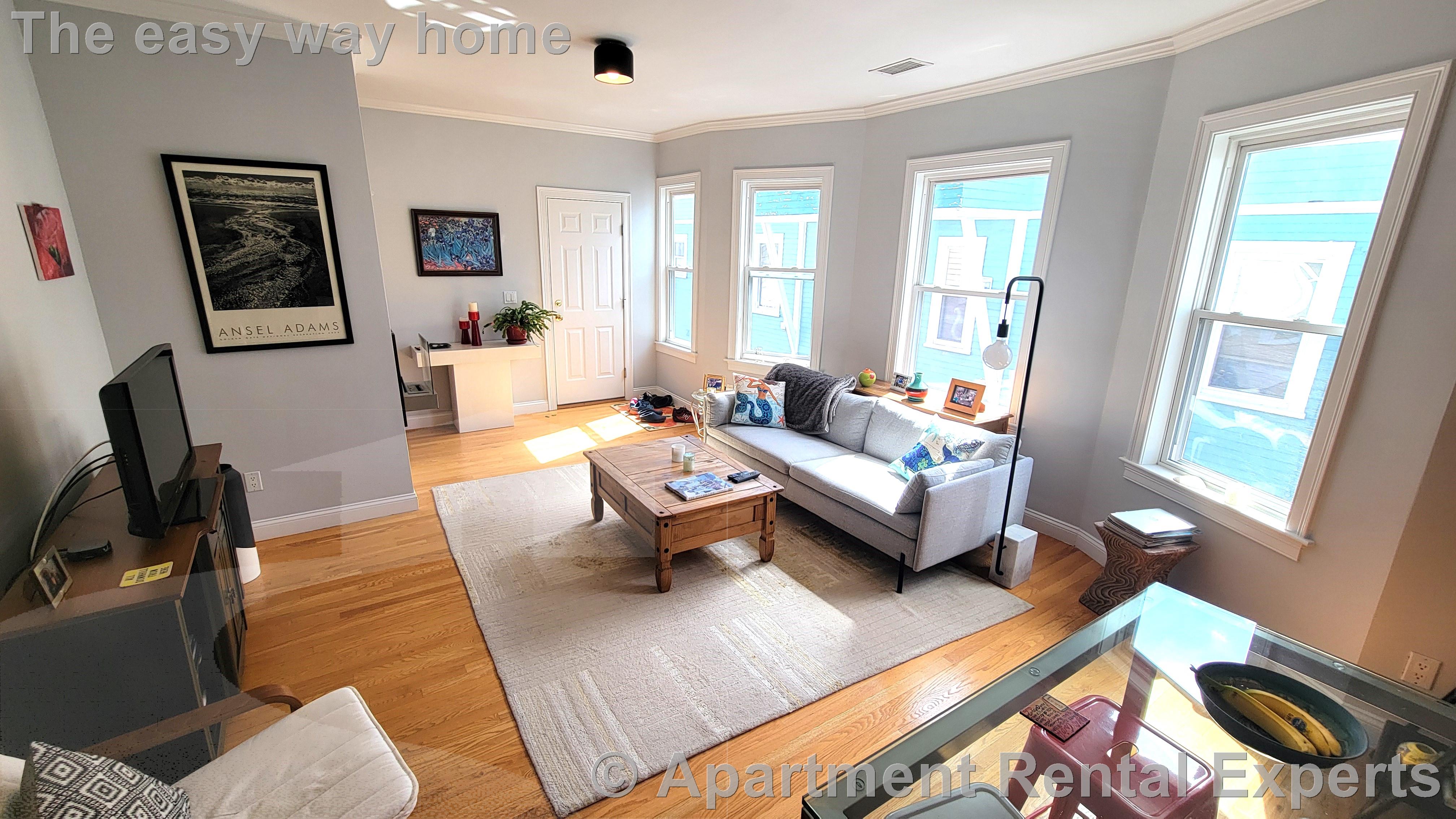 81 Pine St, Central Square