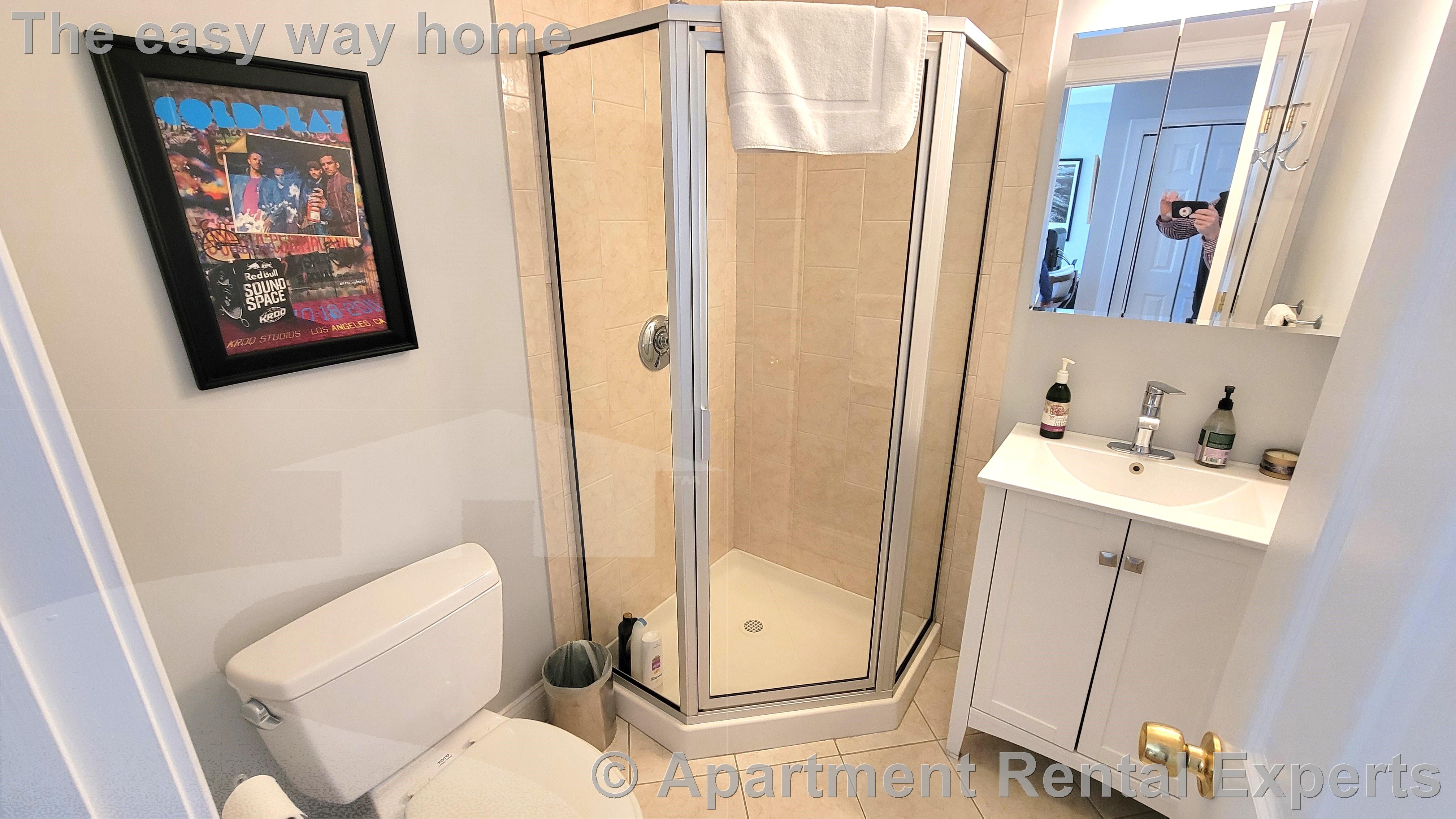 81 Pine St, Central Square