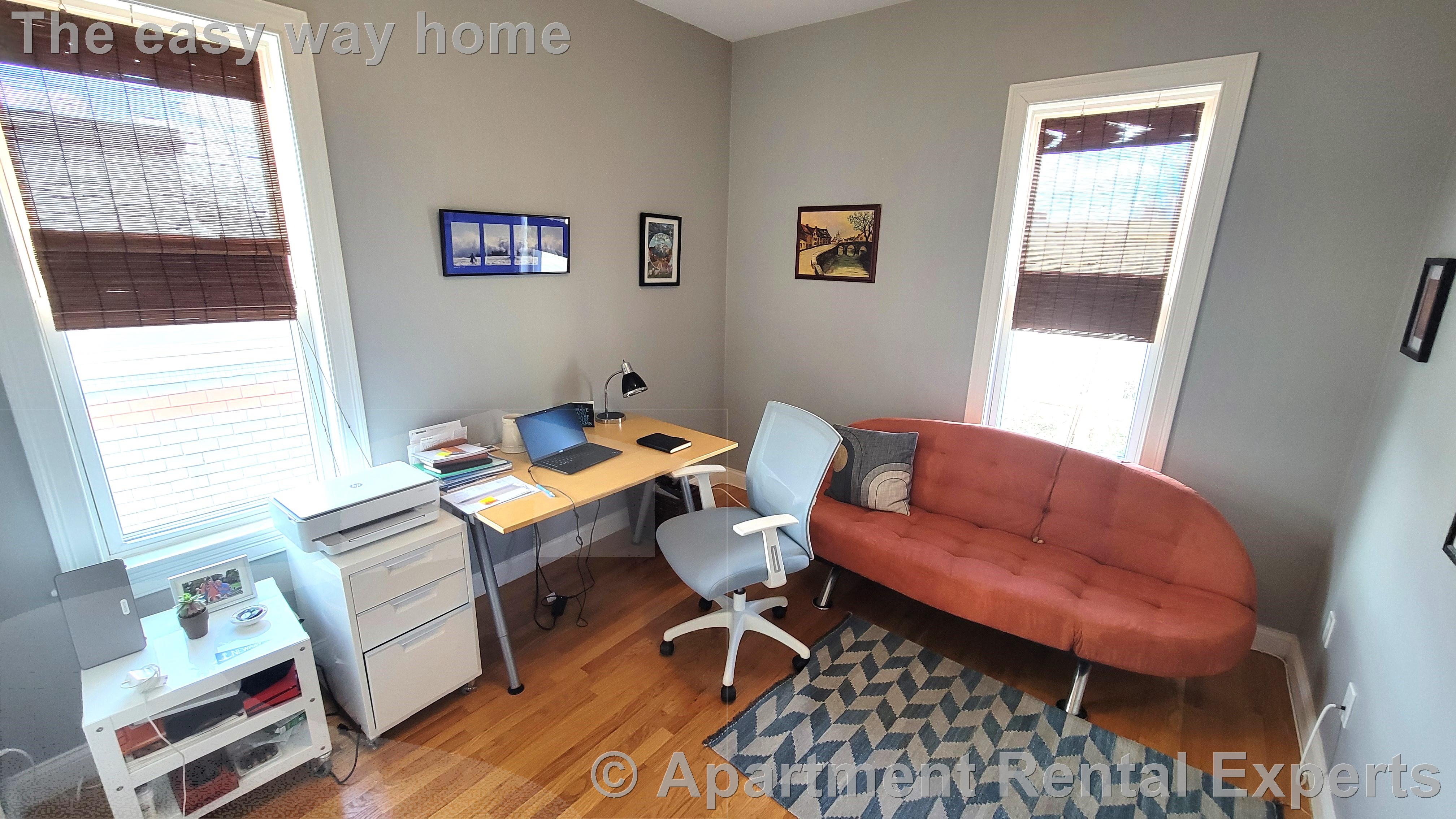 81 Pine St, Central Square