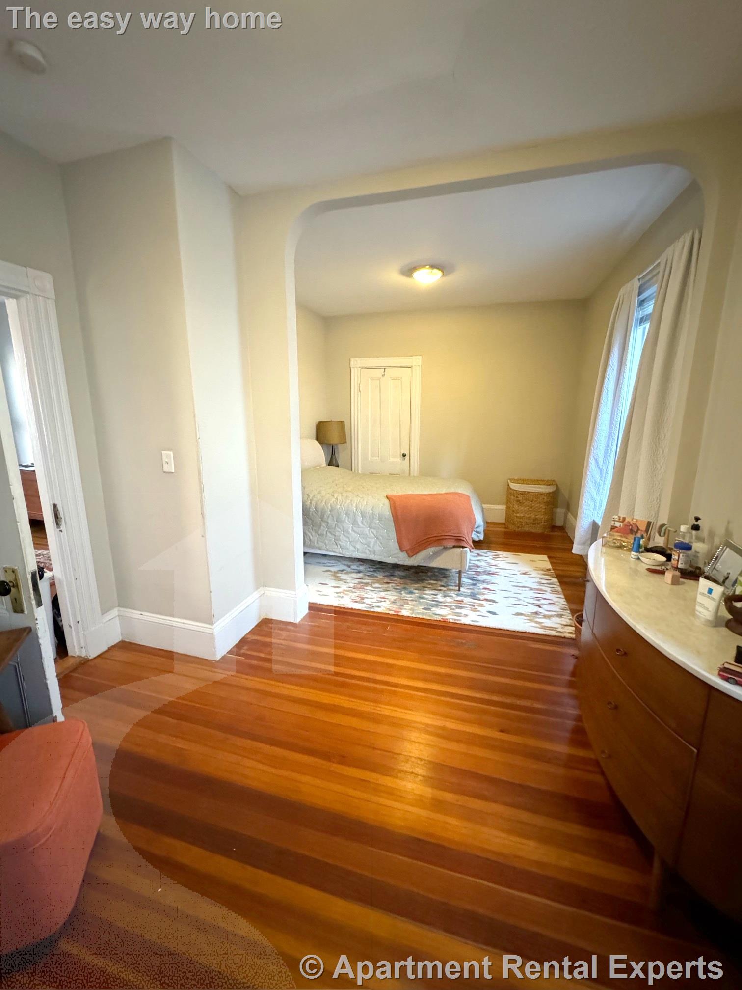 34 Clarendon Ave, Teele Square