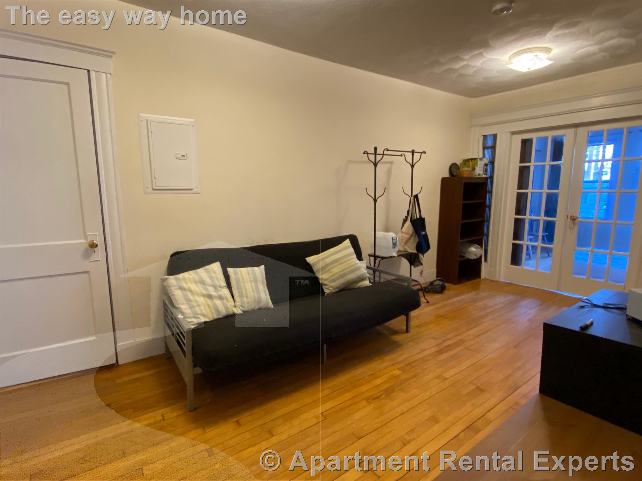 331 Harvard St, Harvard Square