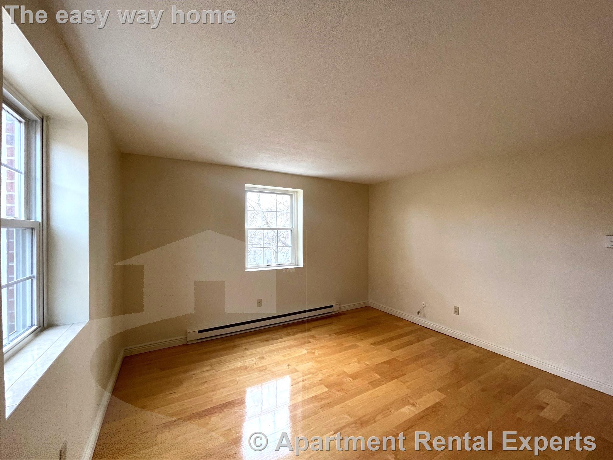 21 Franklin St, Sullivan Square