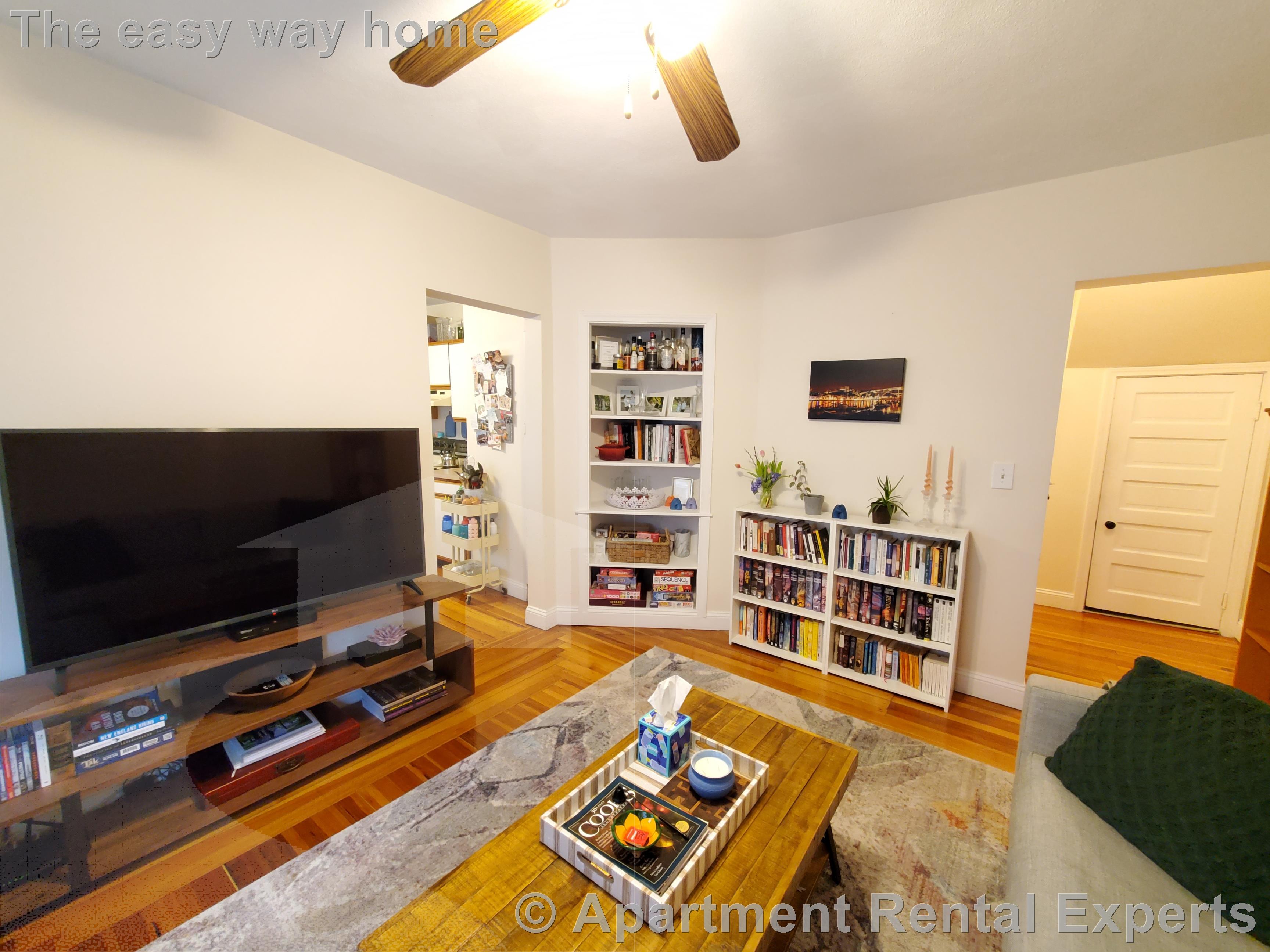 52 Simpson Ave, Davis Square