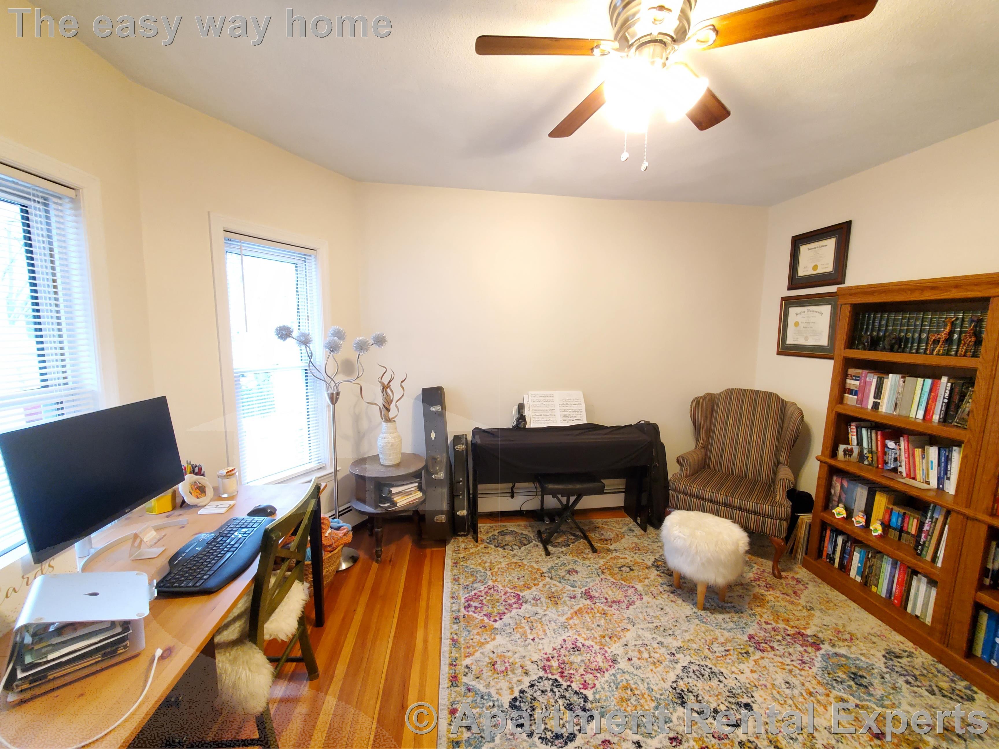 52 Simpson Ave, Davis Square