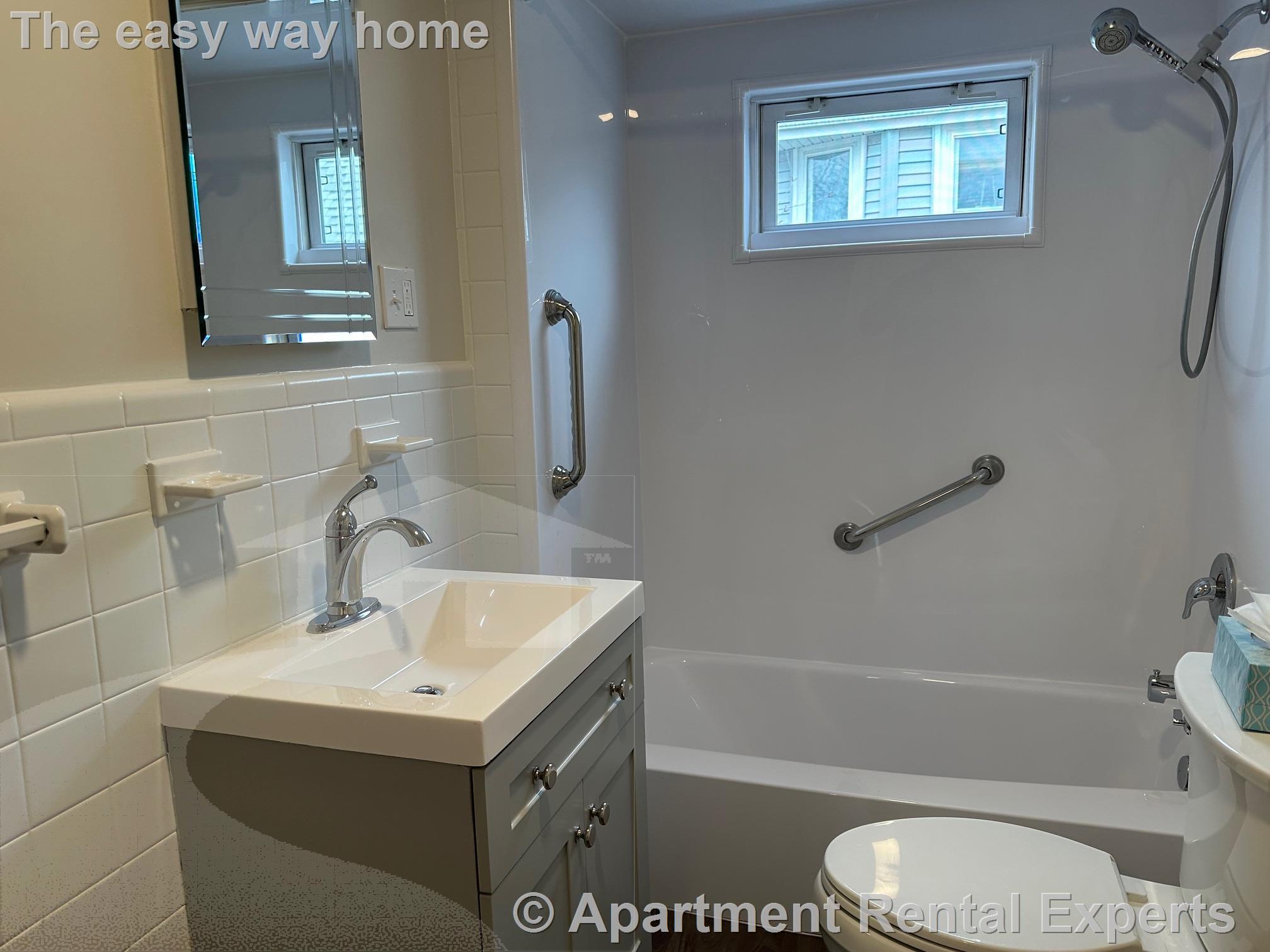 12 Hill St, Teele Square