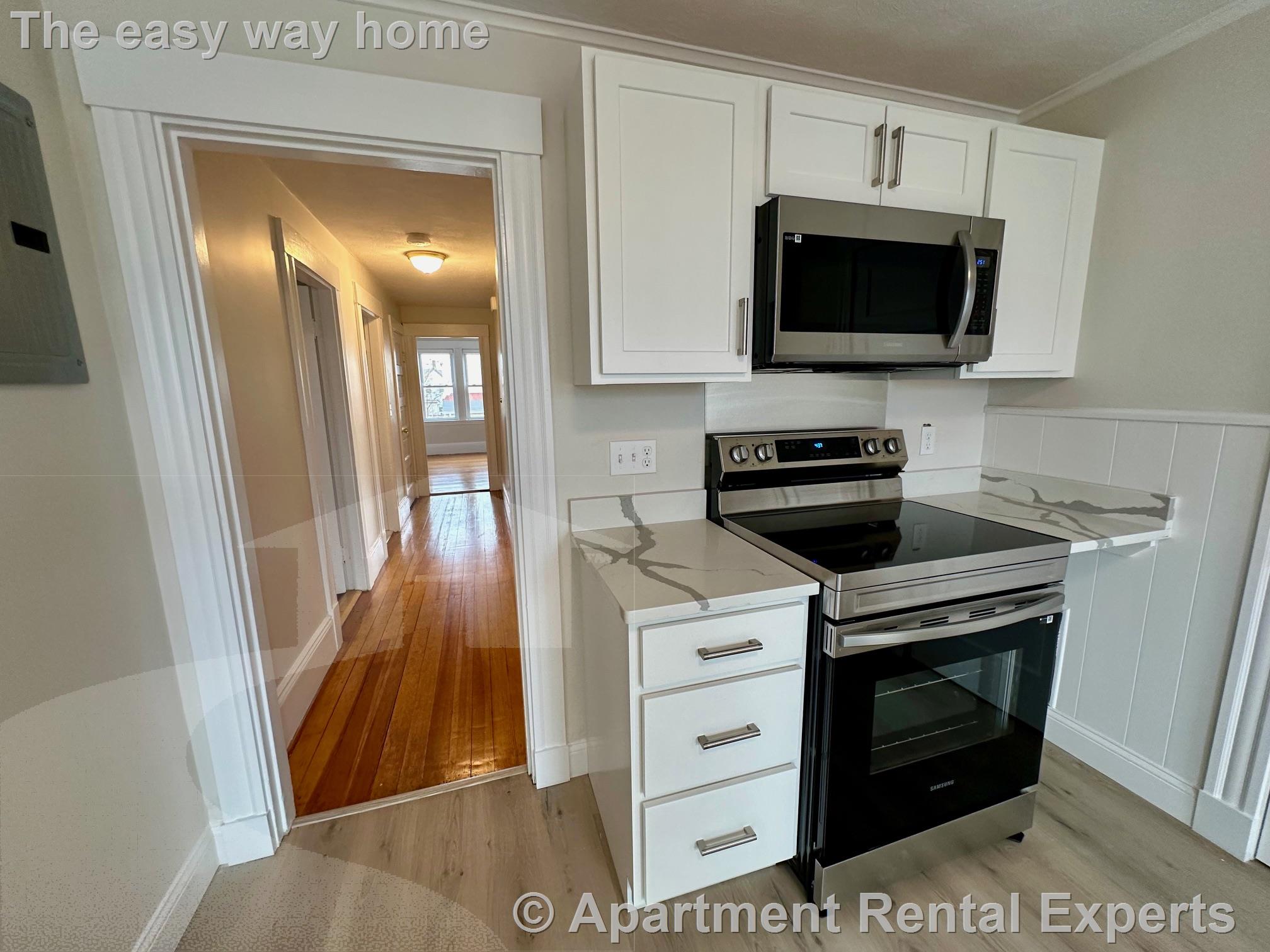 12 Hill St, Teele Square