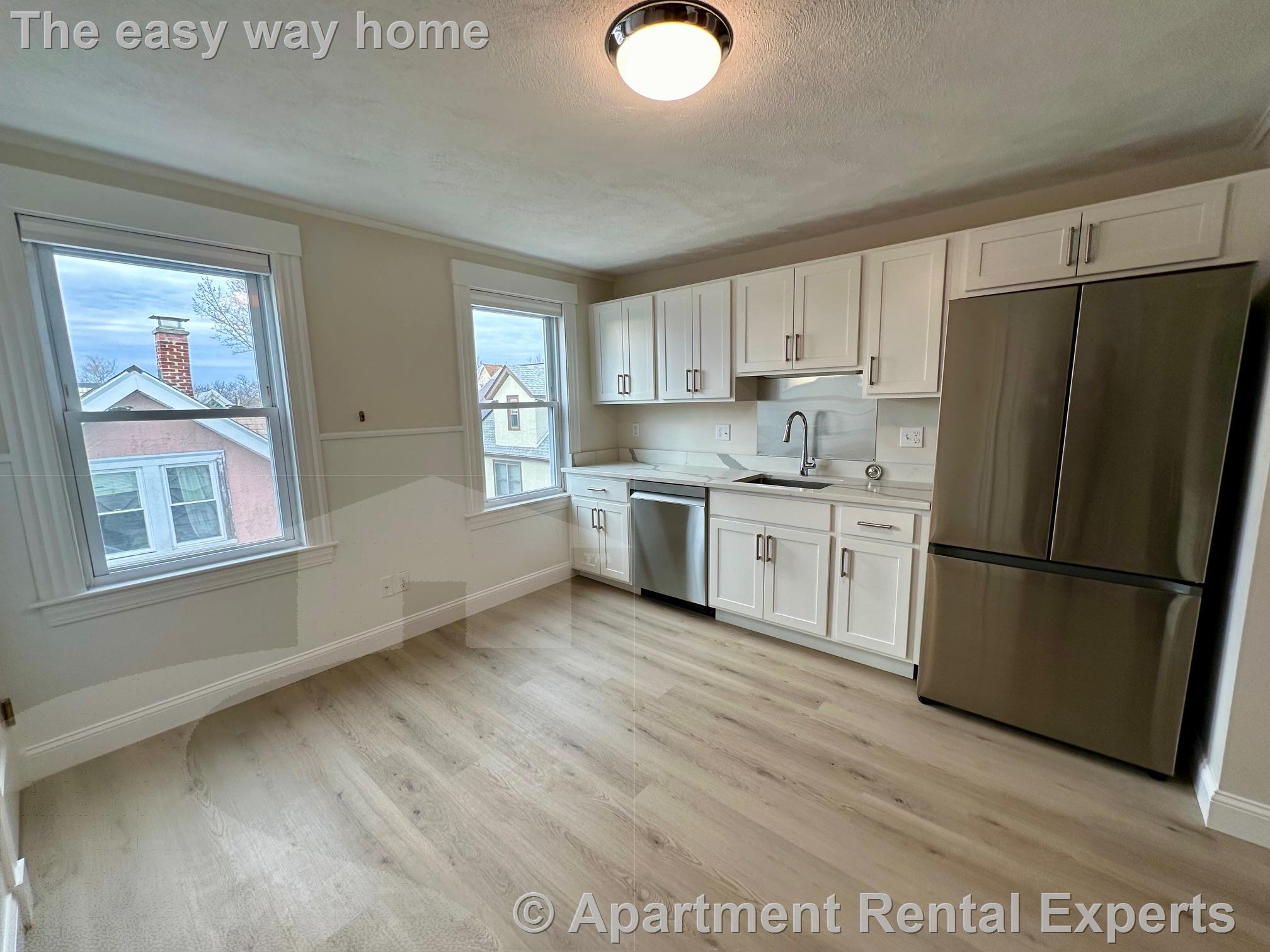 12 Hill St, Teele Square