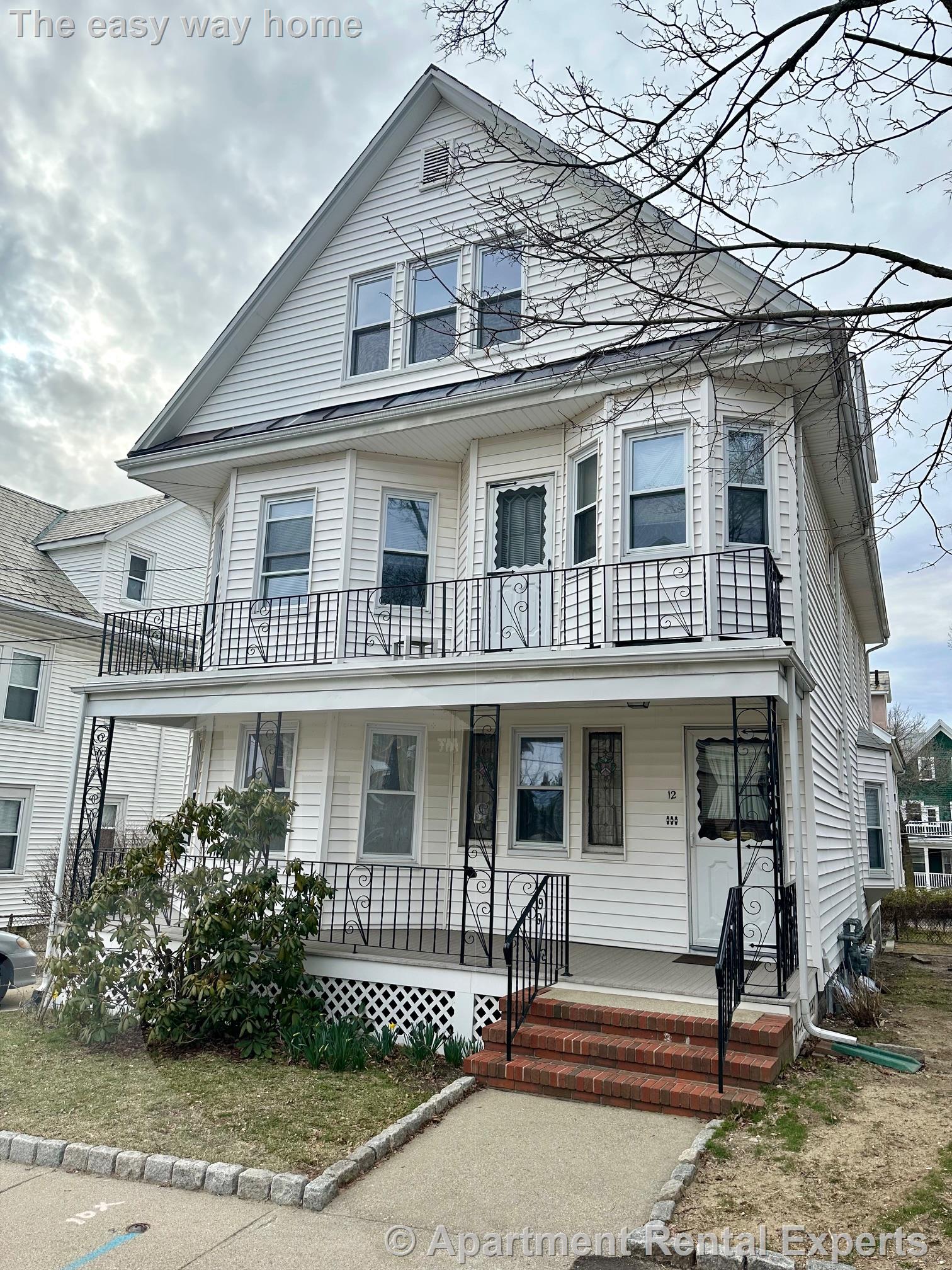 12 Hill St, Teele Square