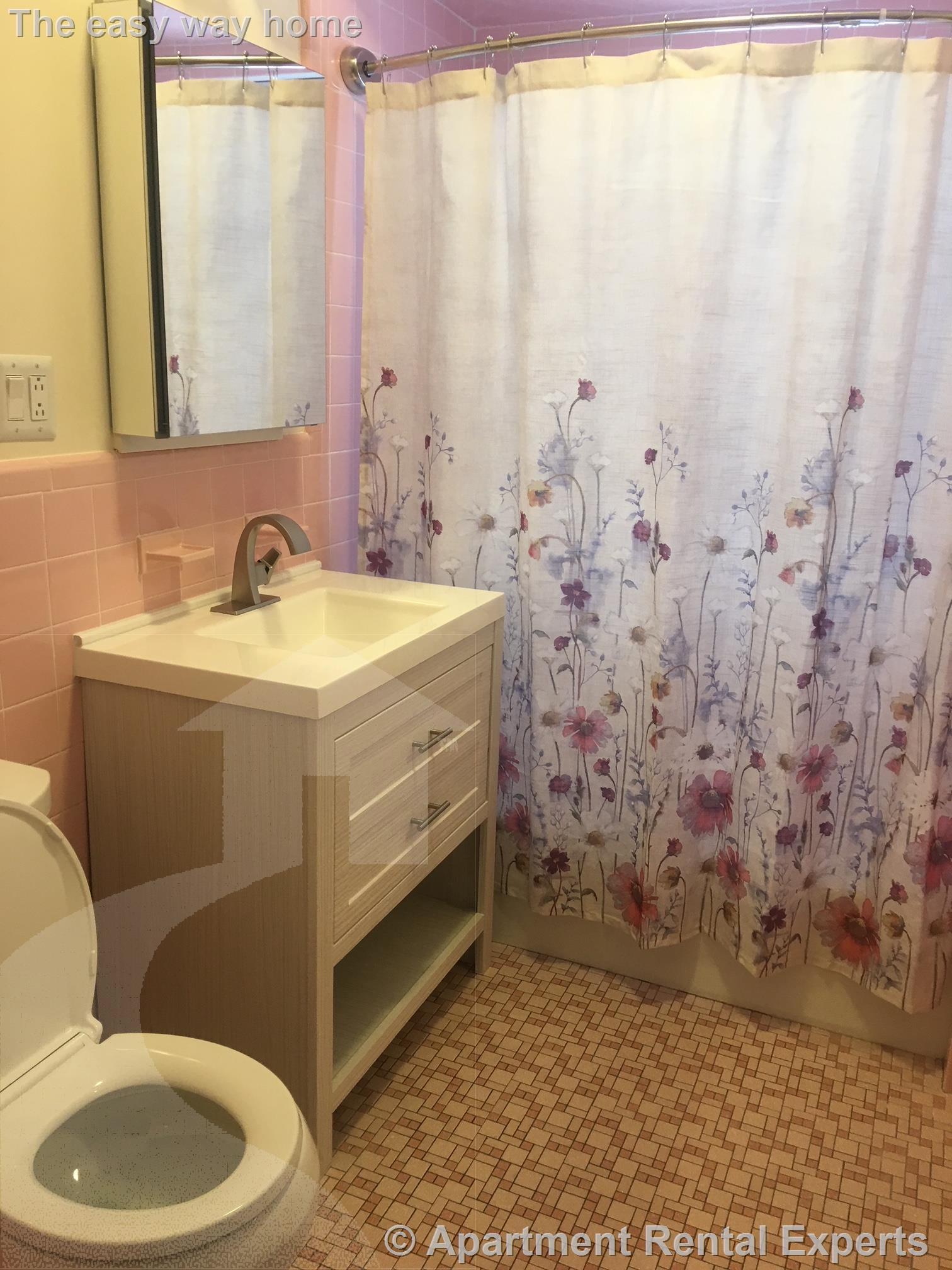 52 Tufts St, East Arlington