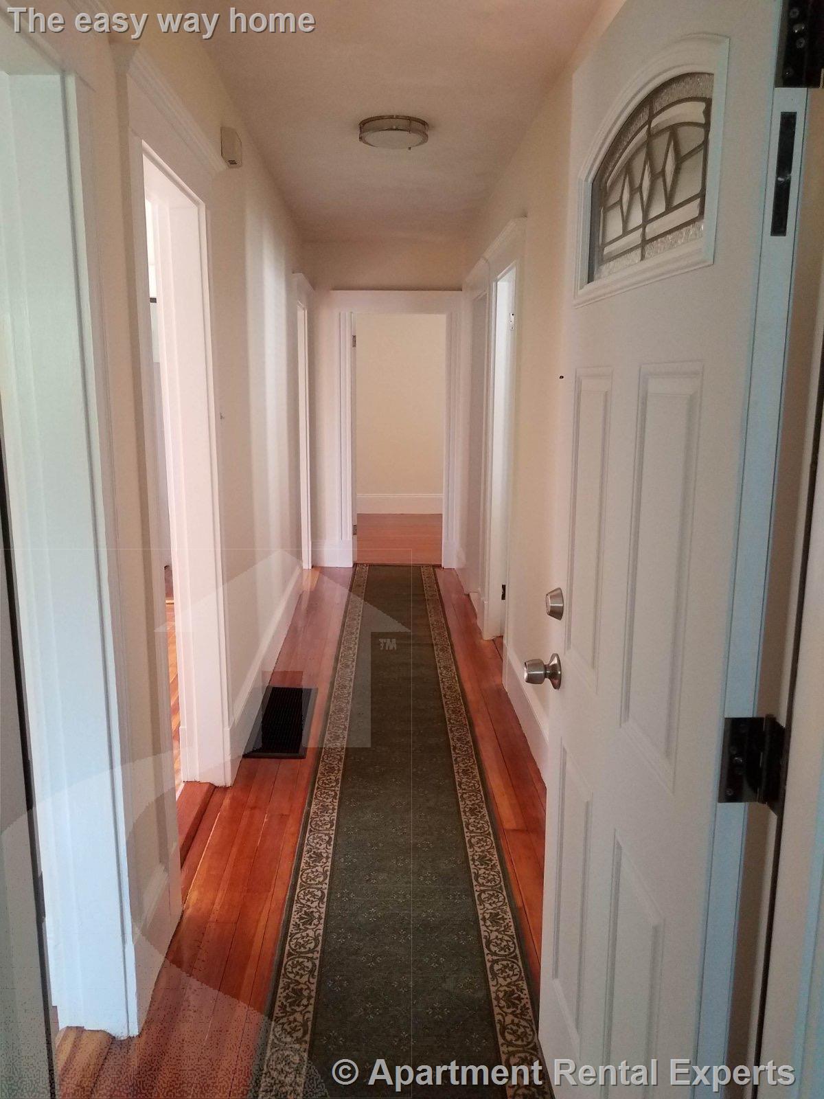 52 Tufts St, East Arlington