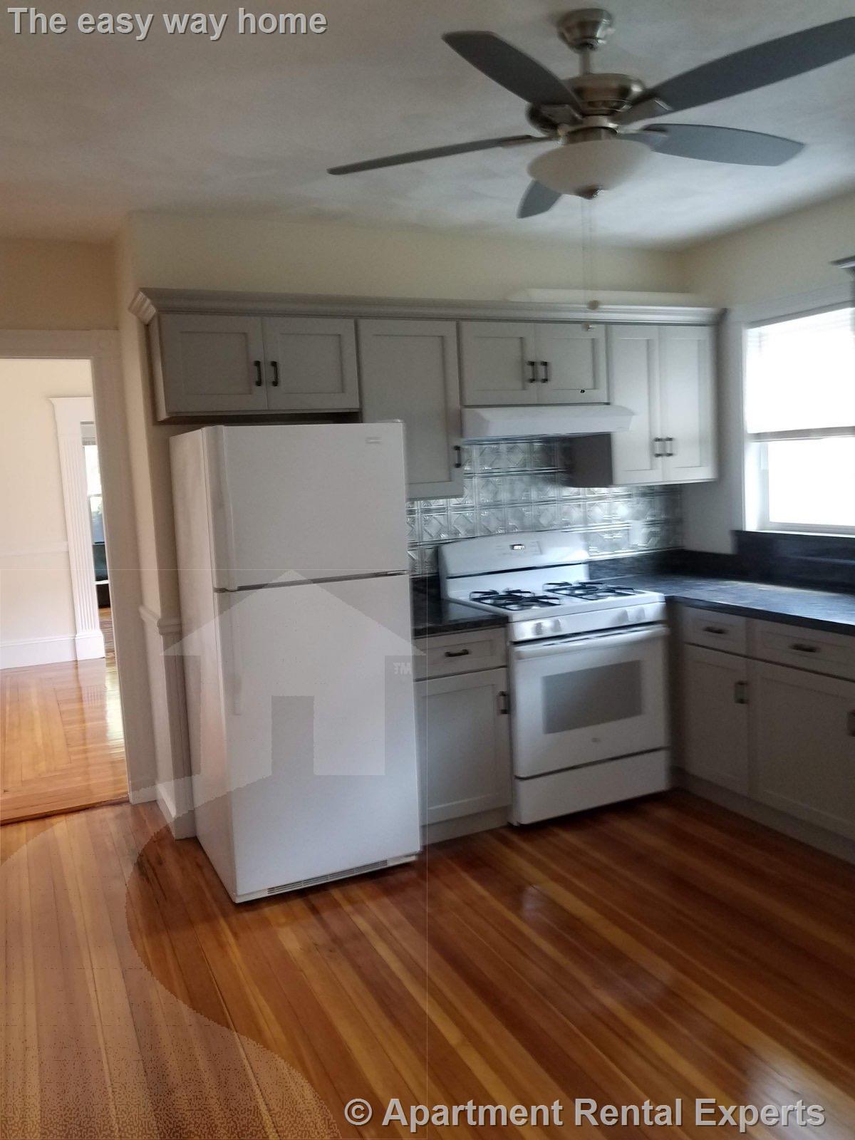 52 Tufts St, East Arlington