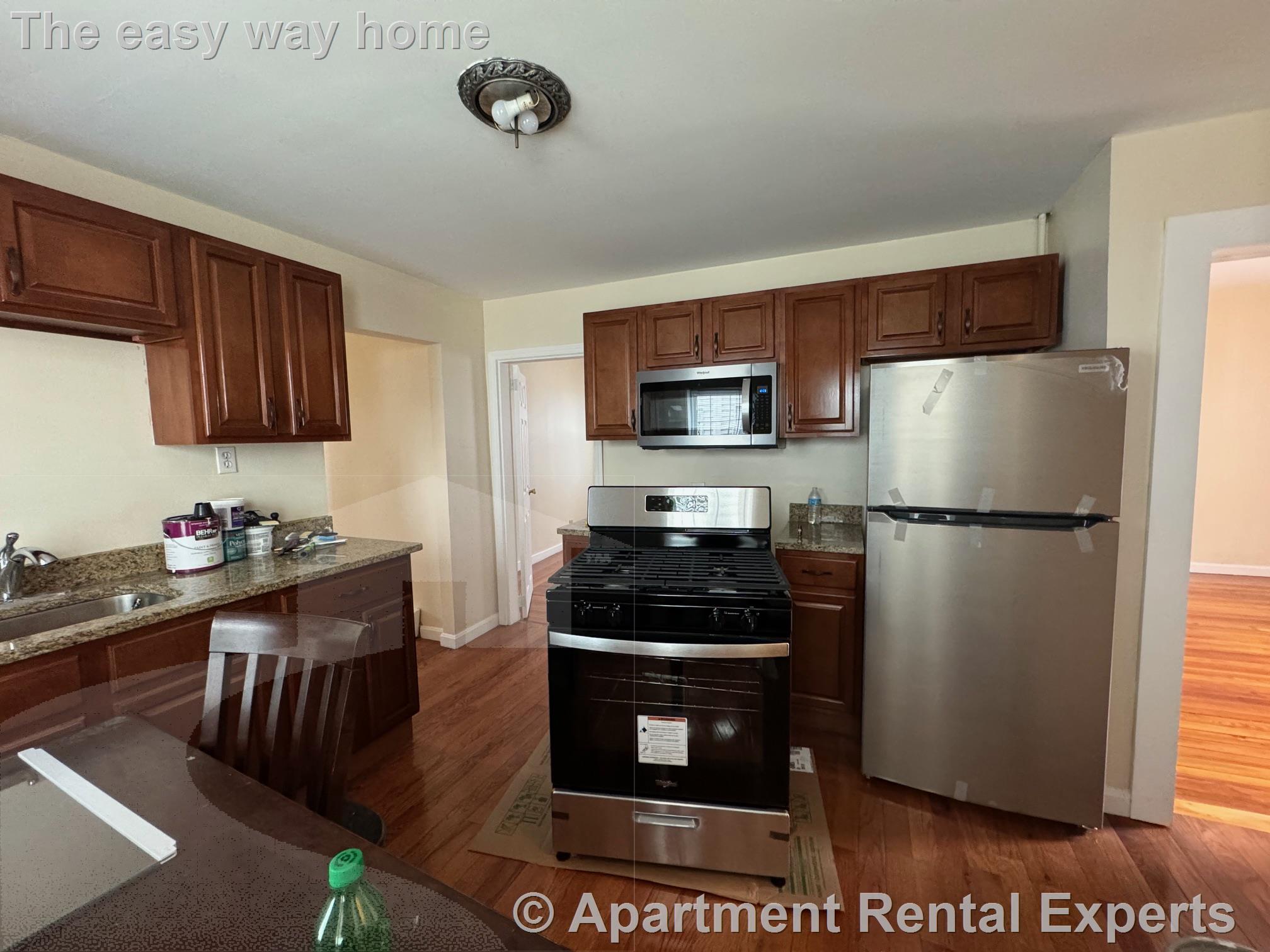 24 Glendale Ave, Davis Square