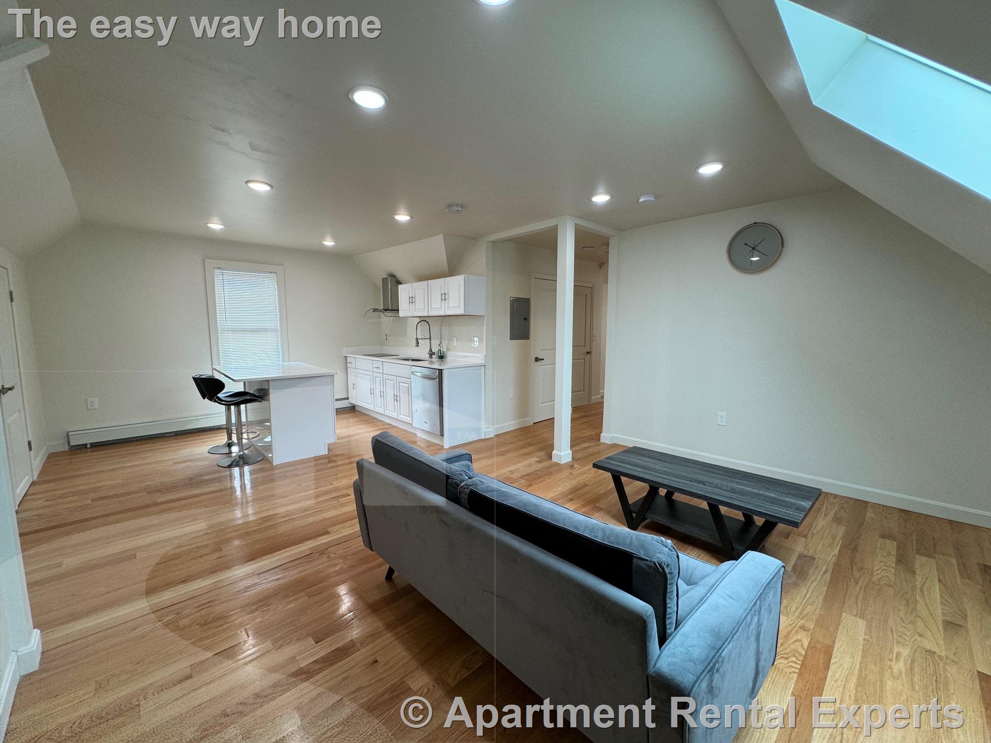 9 Bartlett St, Winter Hill