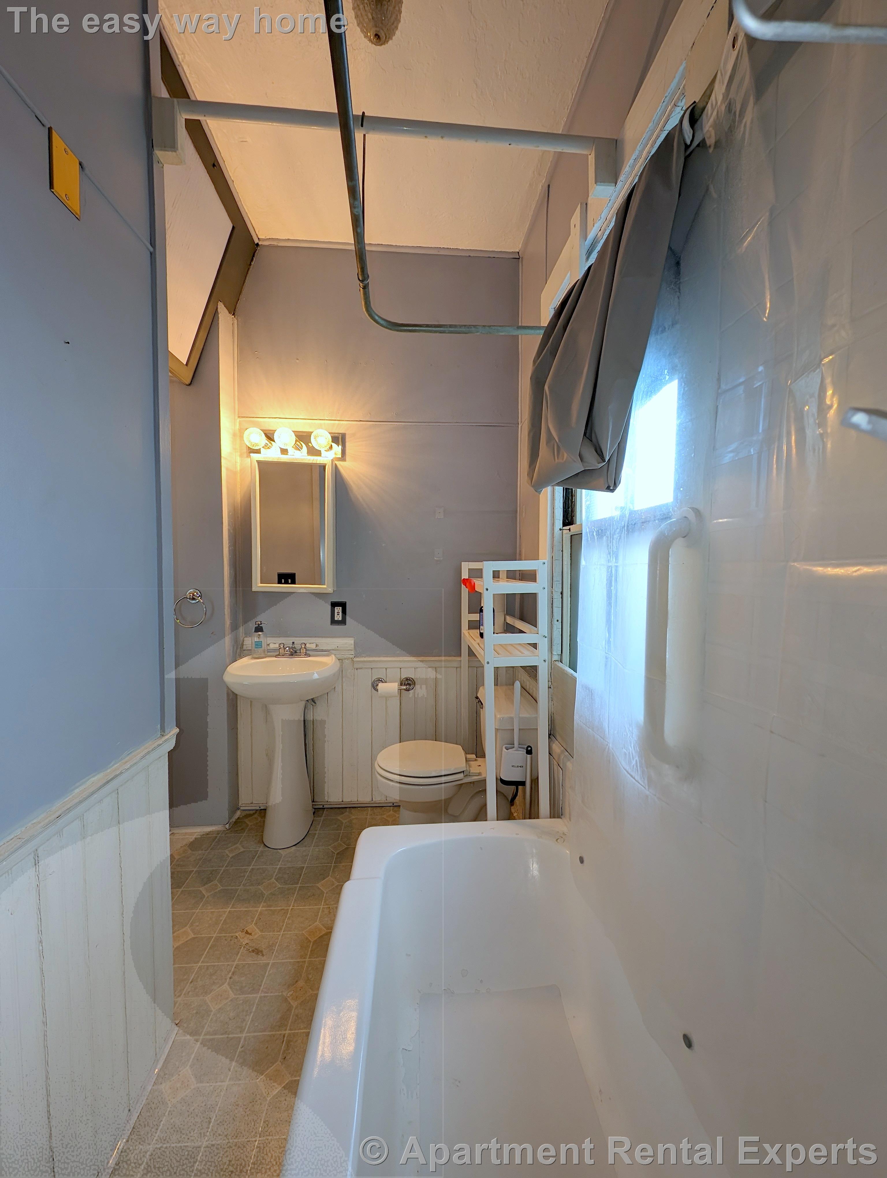 8 Hurlbut St, Porter Square