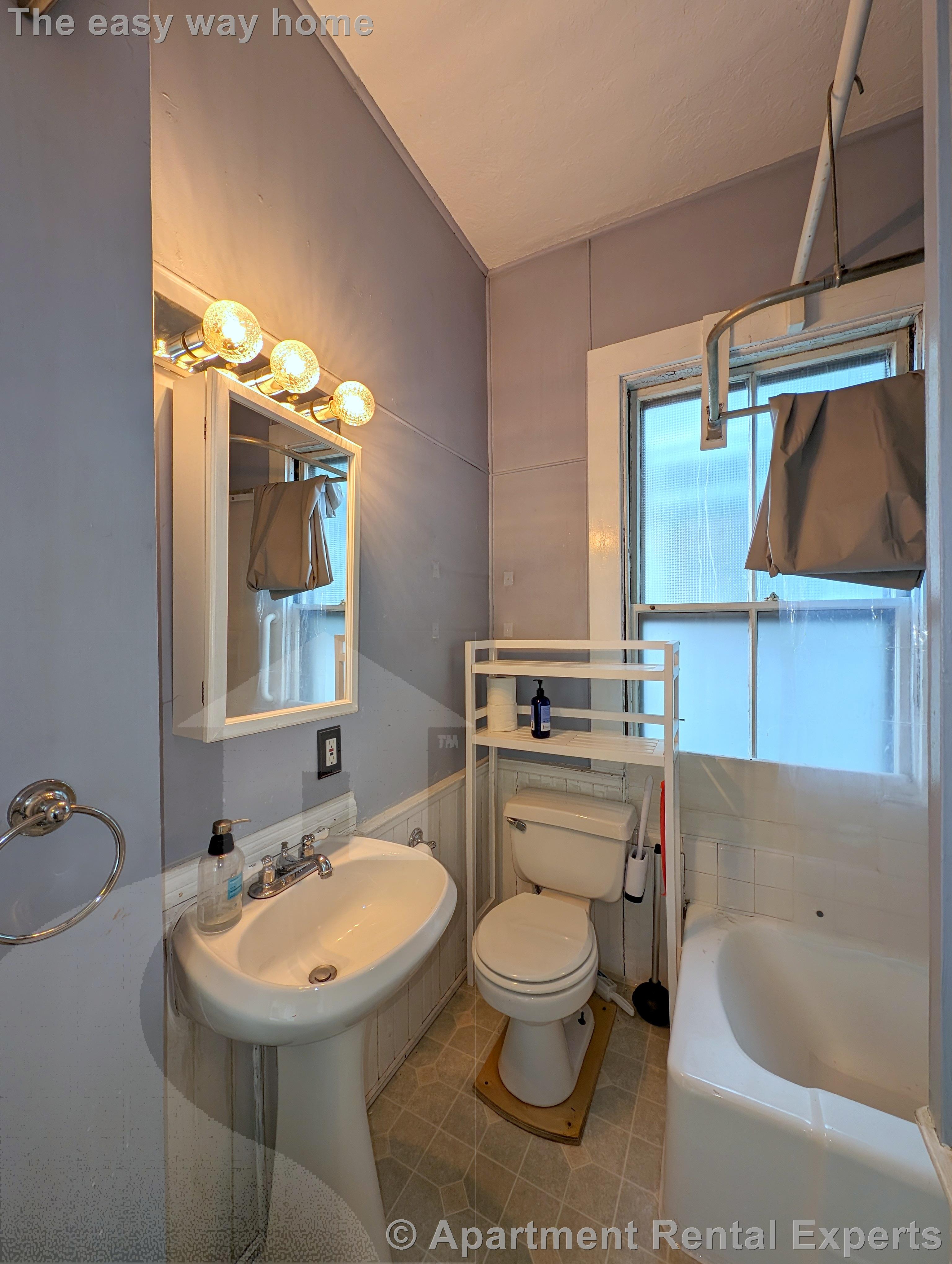 8 Hurlbut St, Porter Square