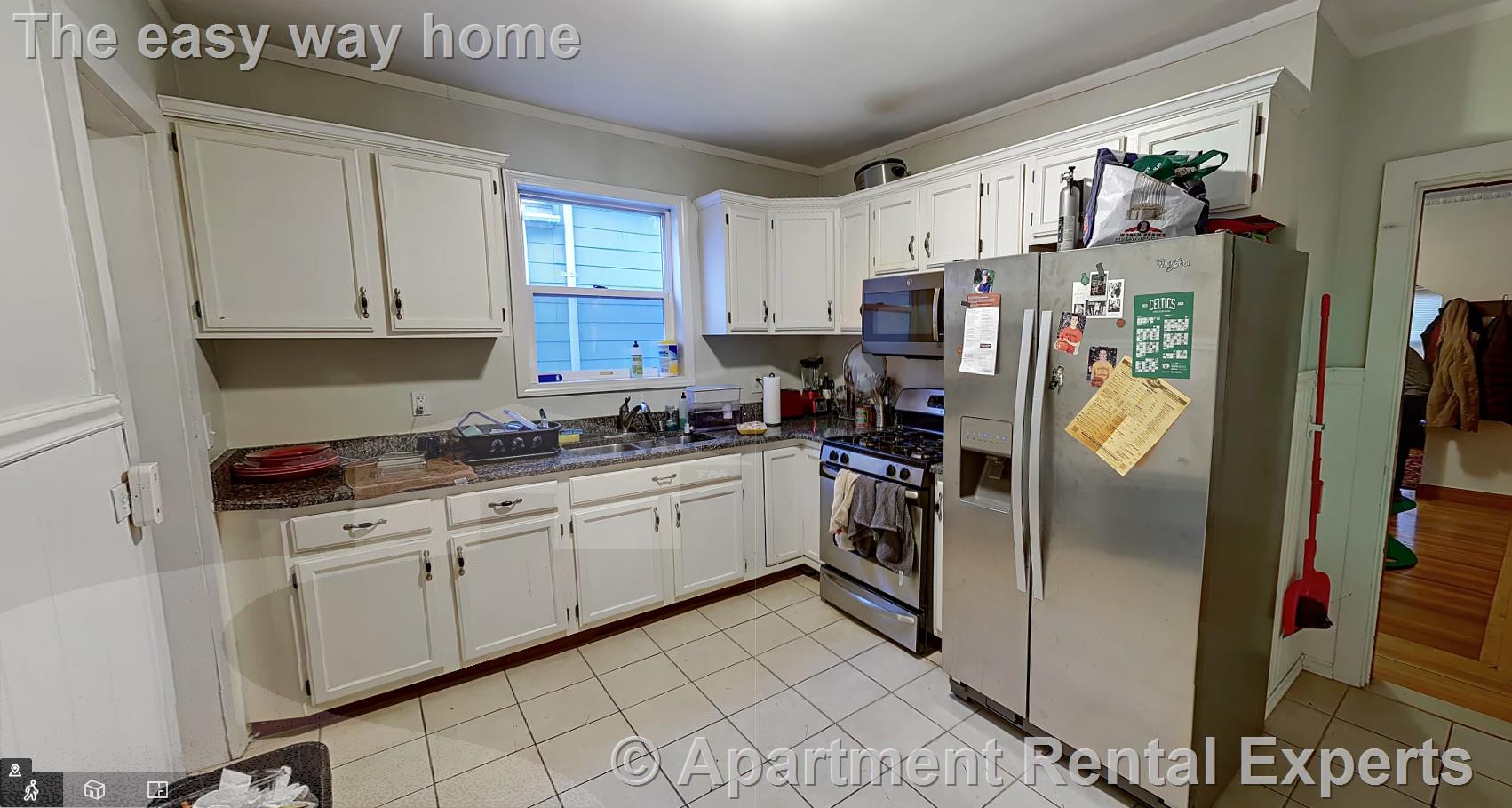 10 Evergreen Ave, Winter Hill