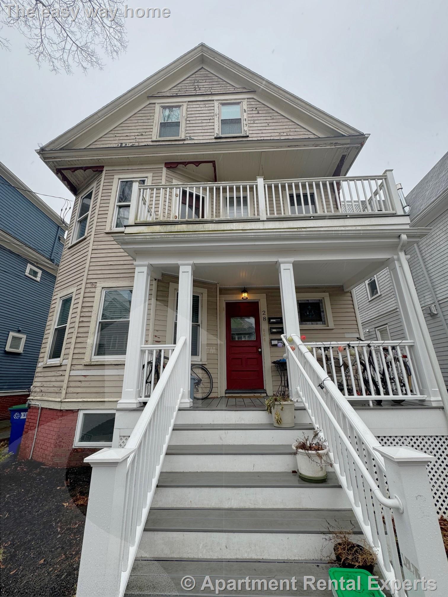 28 Lexington Ave, Davis Square