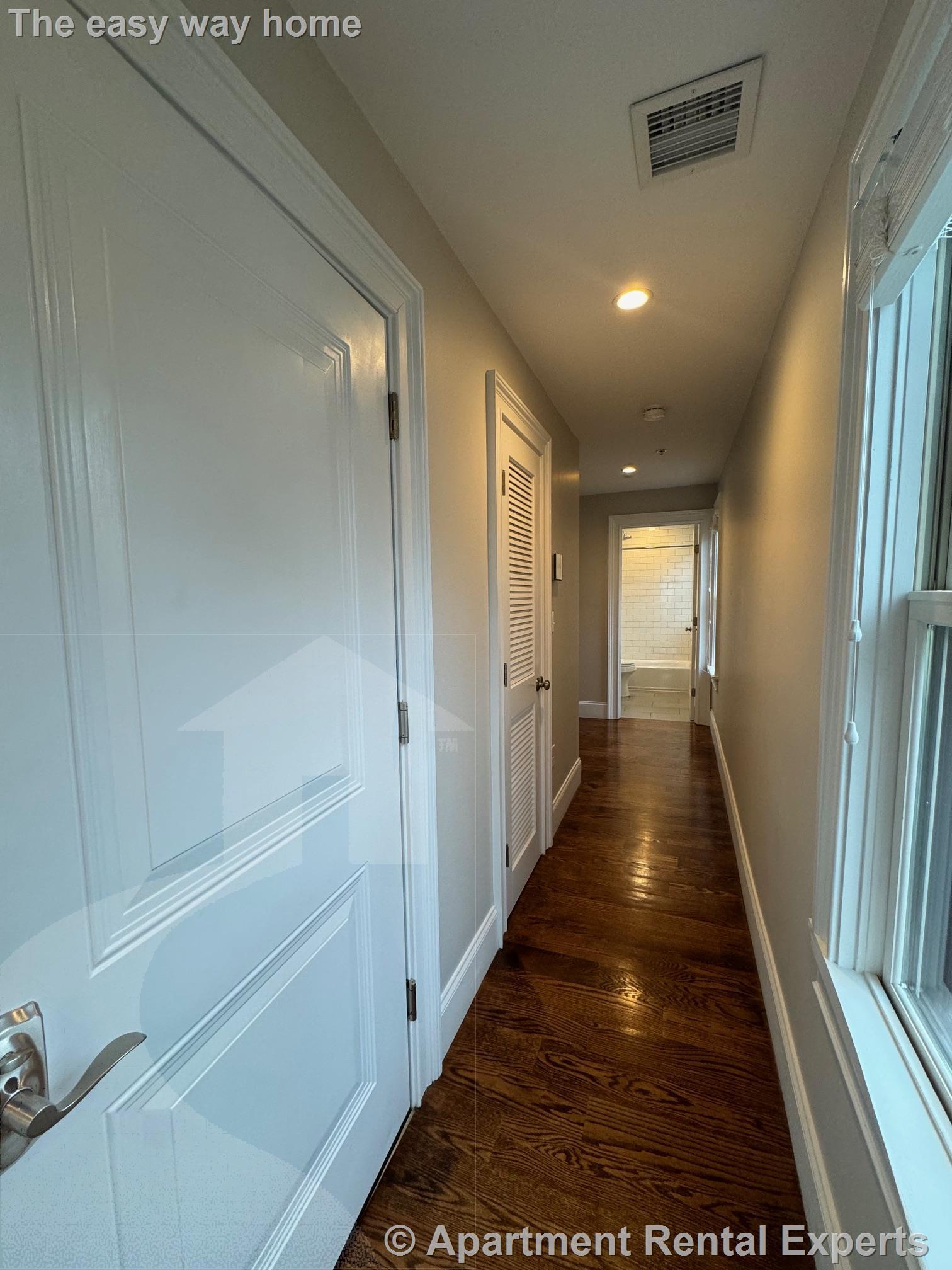 124 Columbia St, Central Square