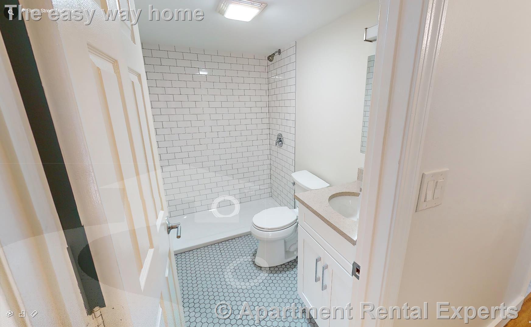 16 Elmer St, Riverside