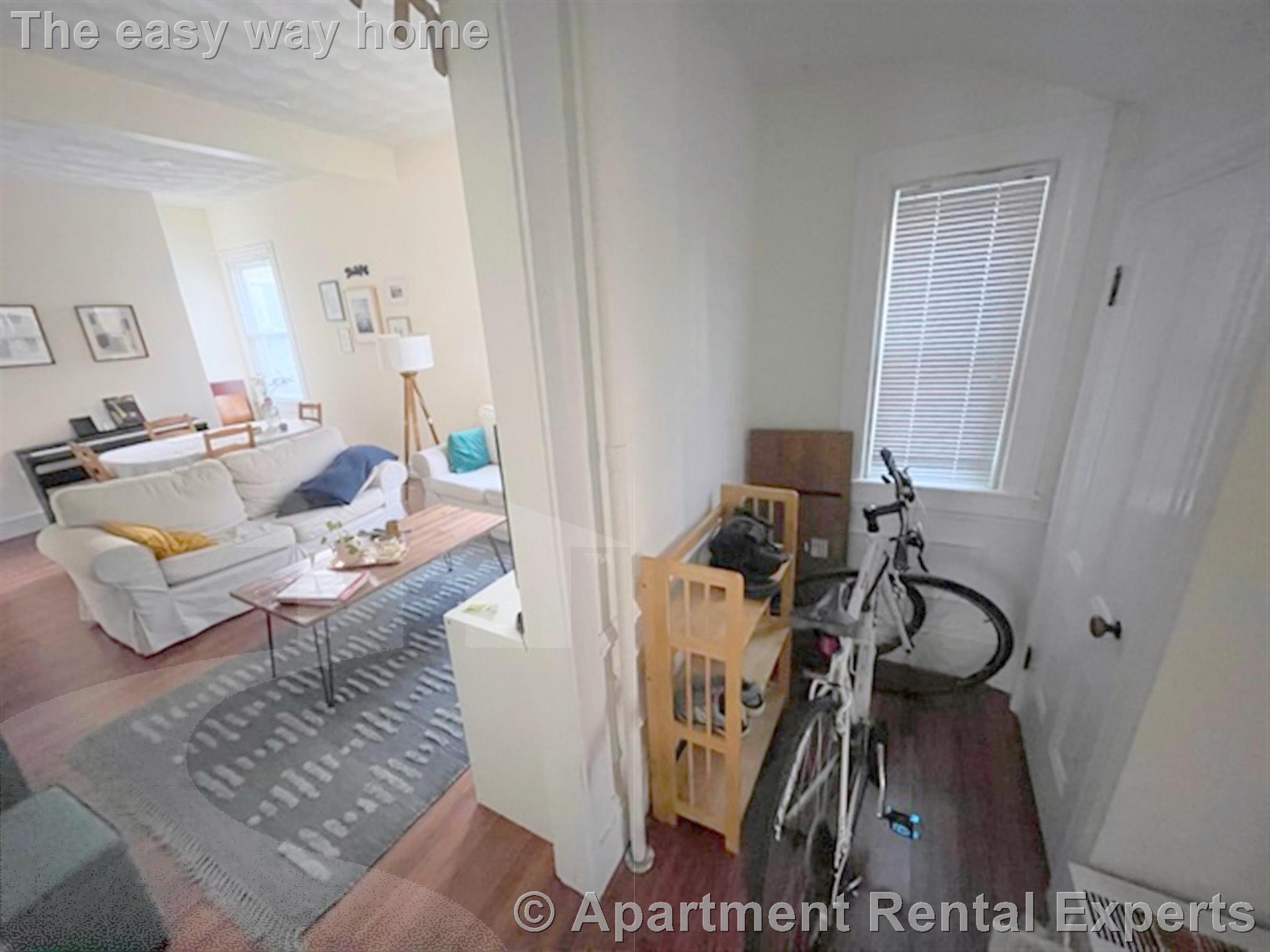 18 Grand View Ave, Prospect Hill