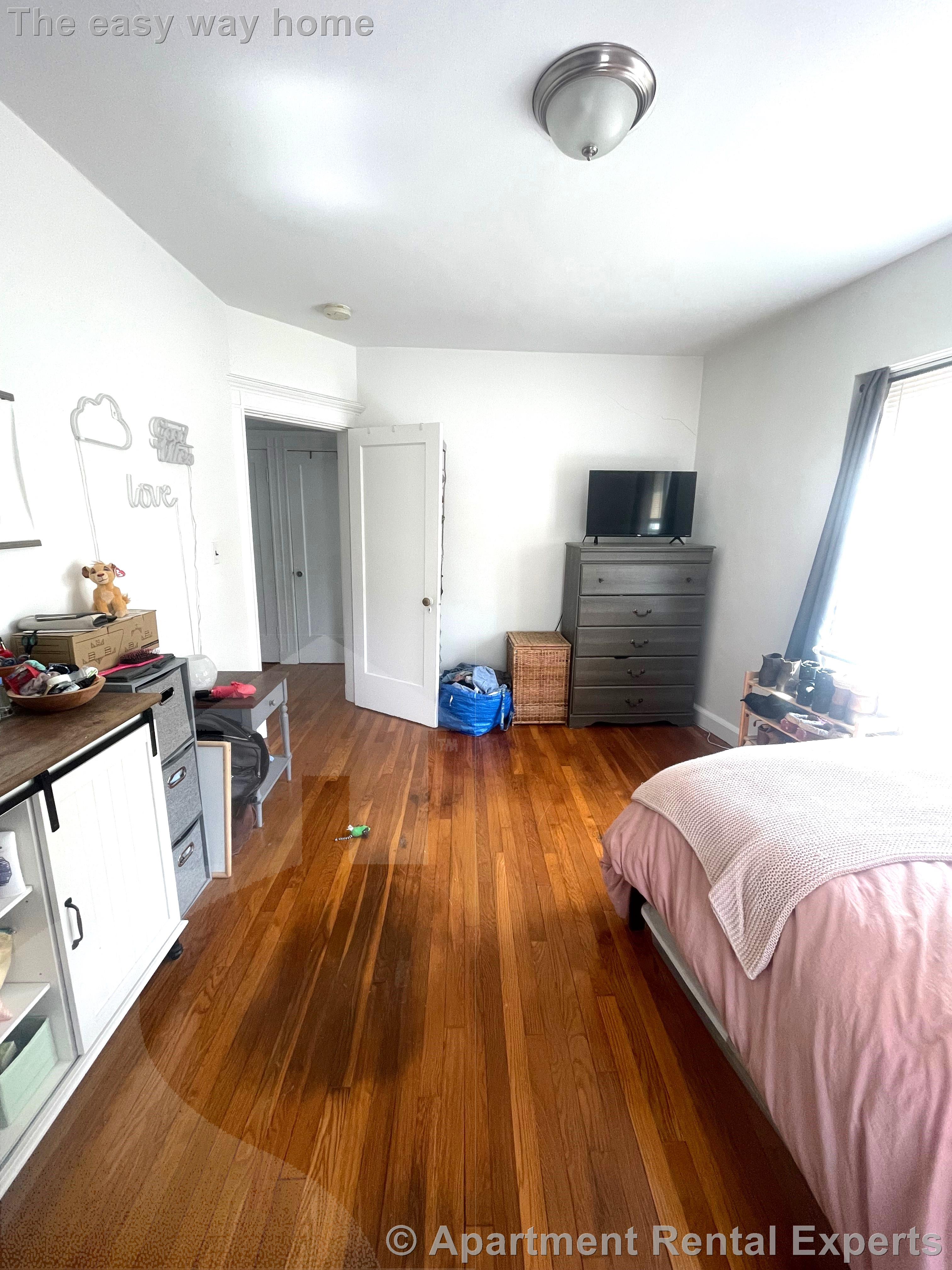 103 Summer St, Malden Center