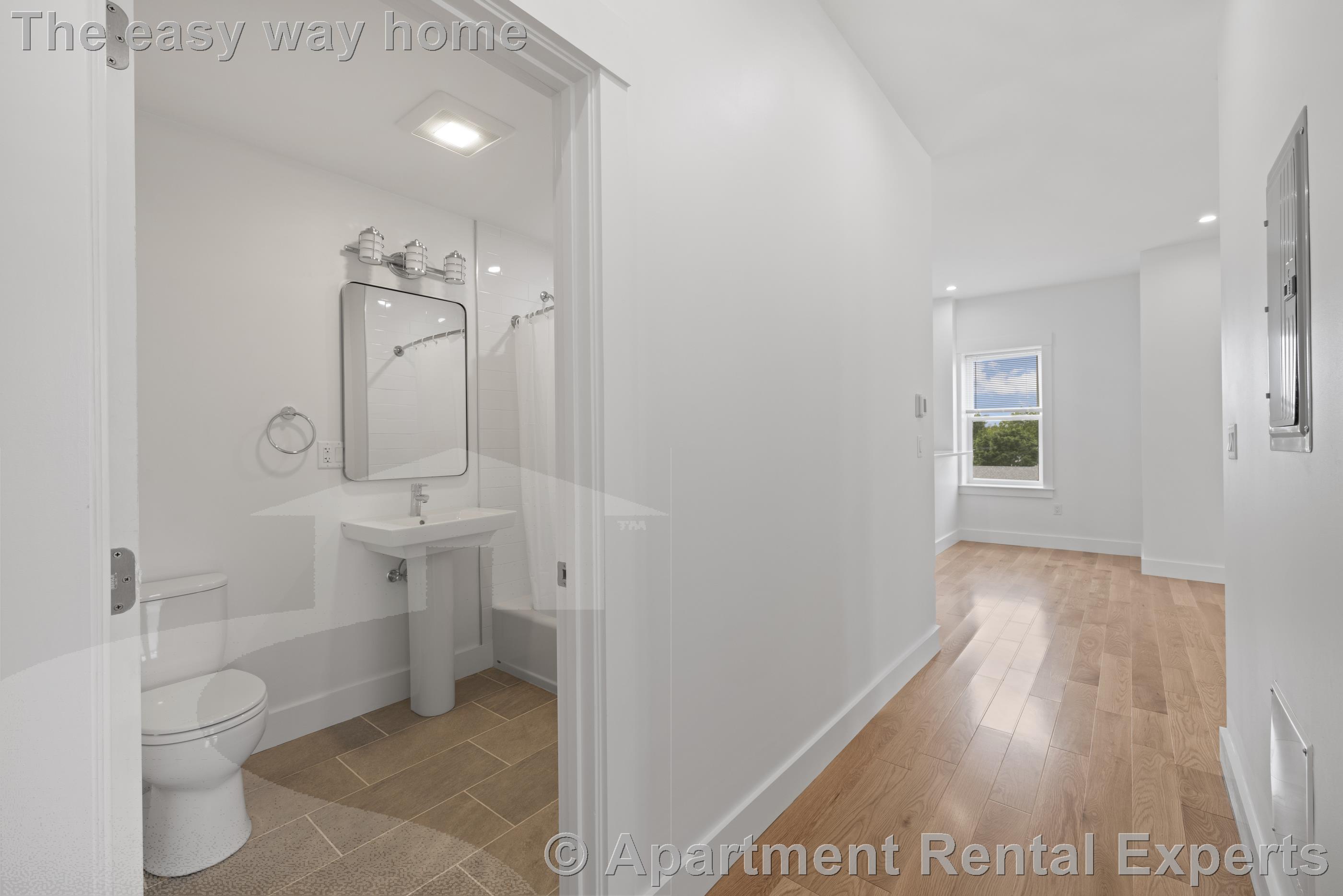 406 Columbia St, Central Square