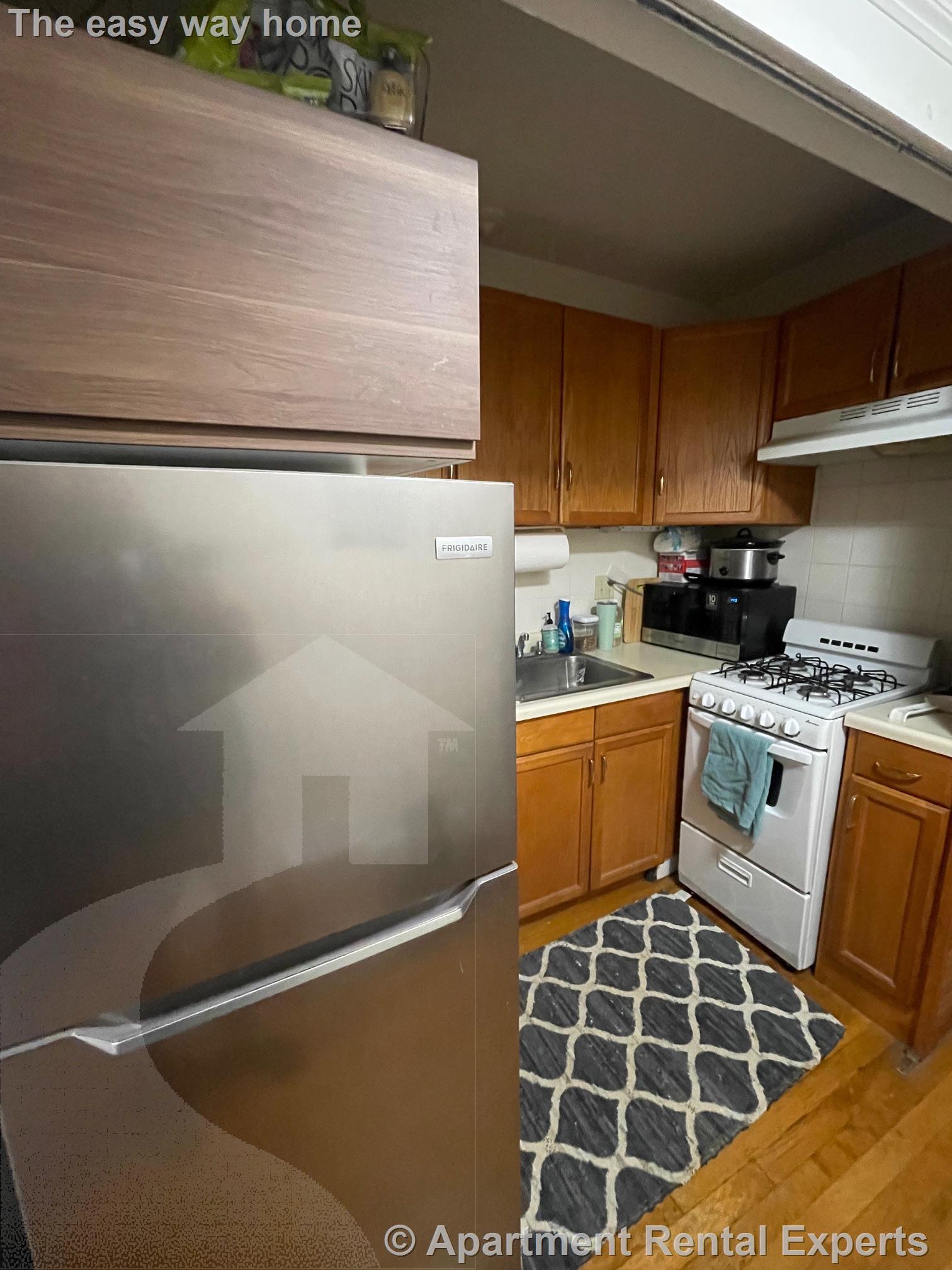 36 College Ave, Davis Square