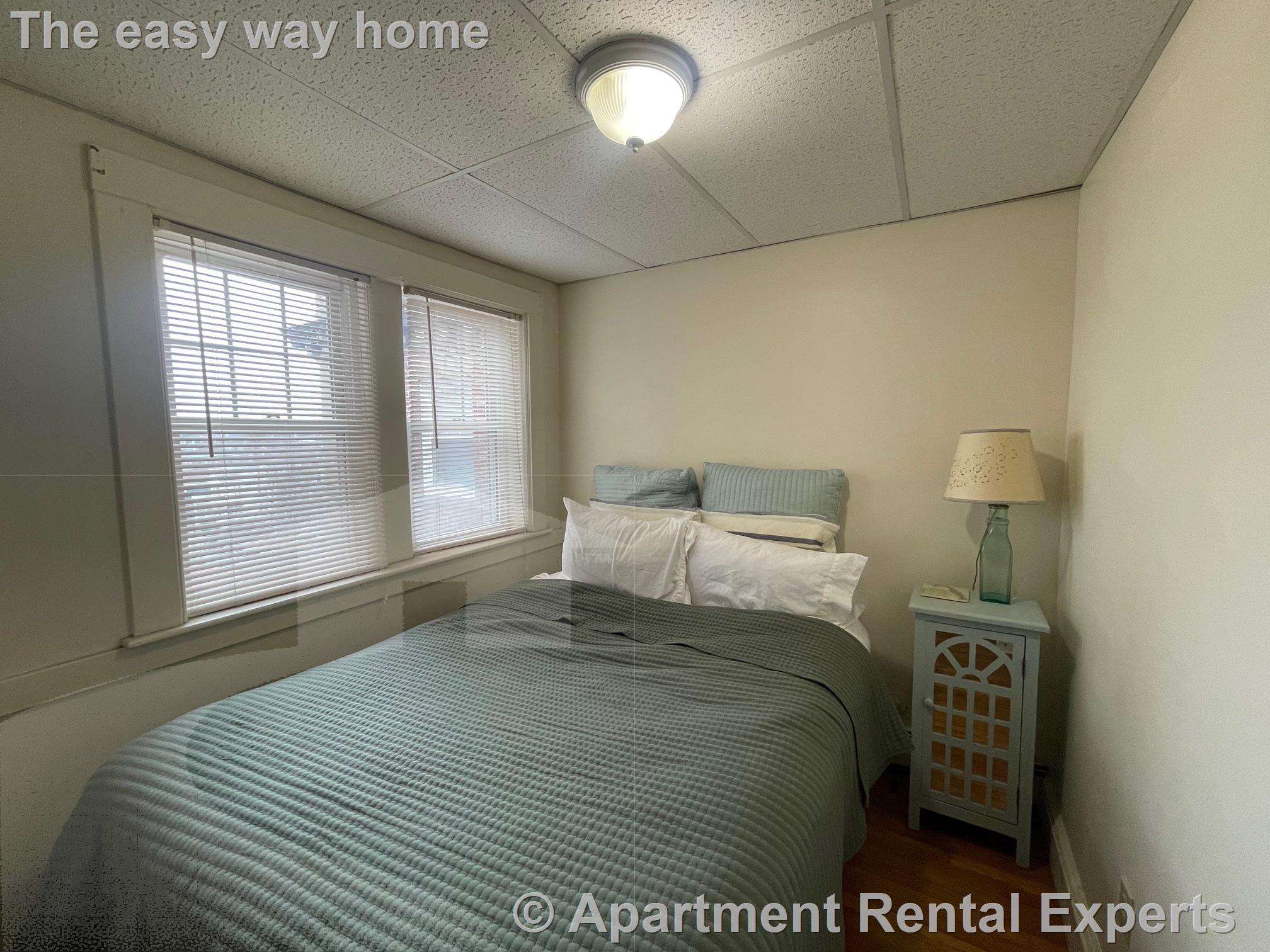 36 College Ave, Davis Square