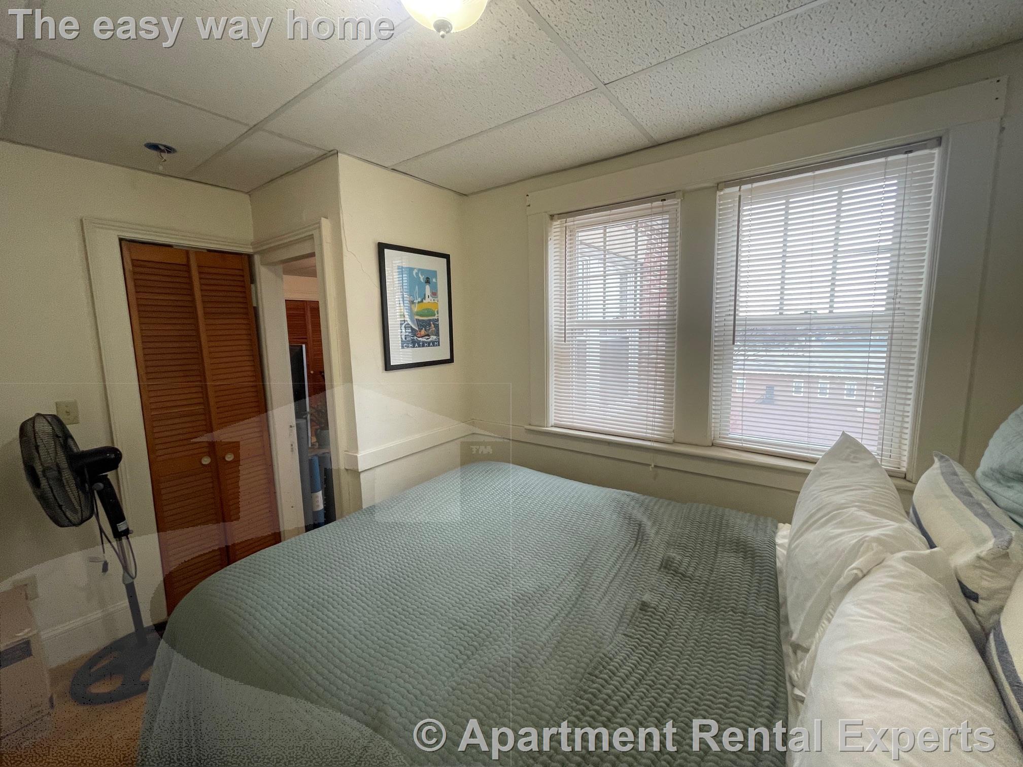 36 College Ave, Davis Square