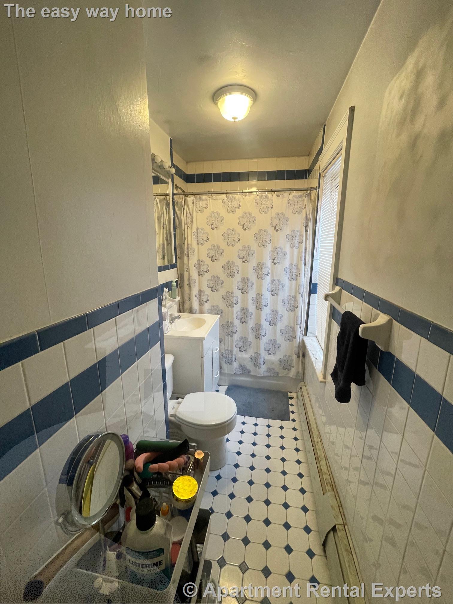 36 College Ave, Davis Square