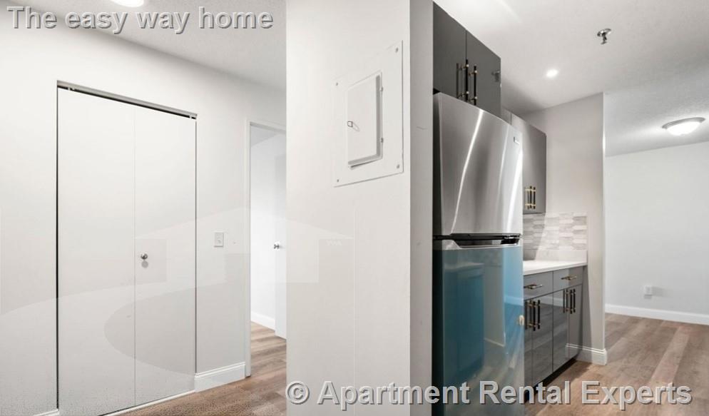 95 Audubon Rd, Wakefield