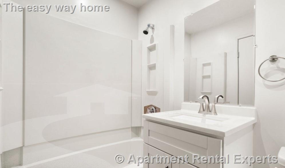 95 Audubon Rd, Wakefield