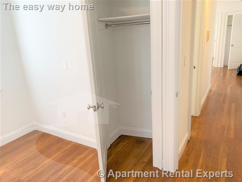 107 Summer St, Malden Center