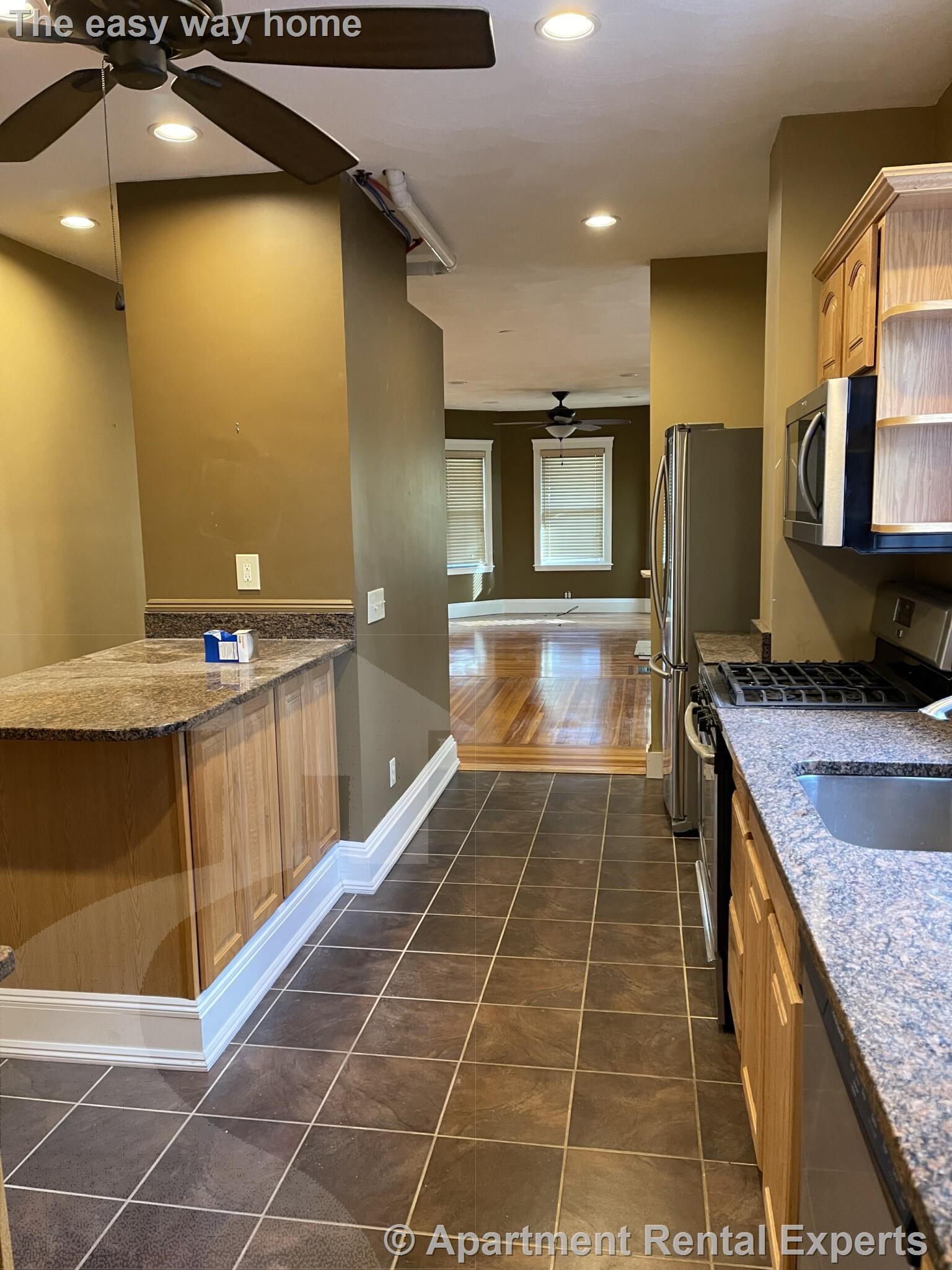 12 Barton St, Teele Square