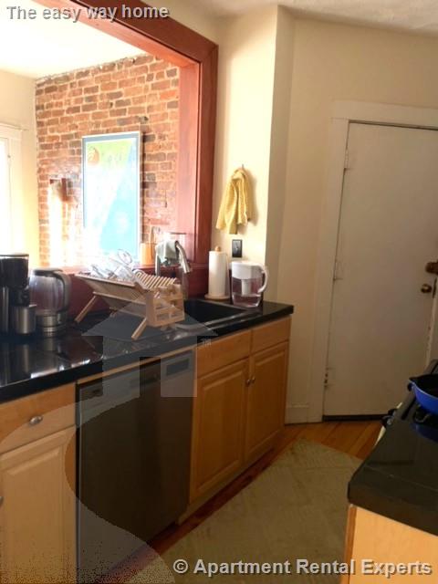 21 Chauncy St, Harvard Square