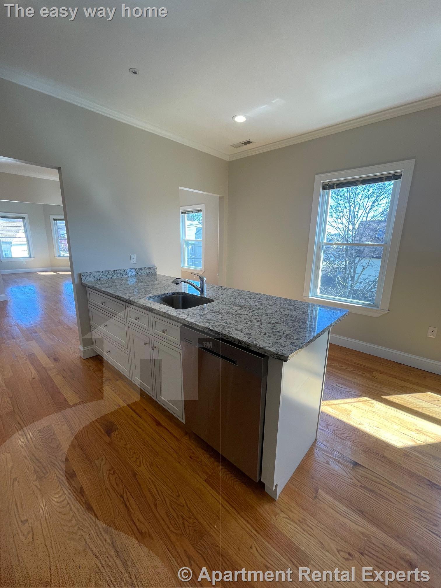 68 Grant Ave, Medford Square