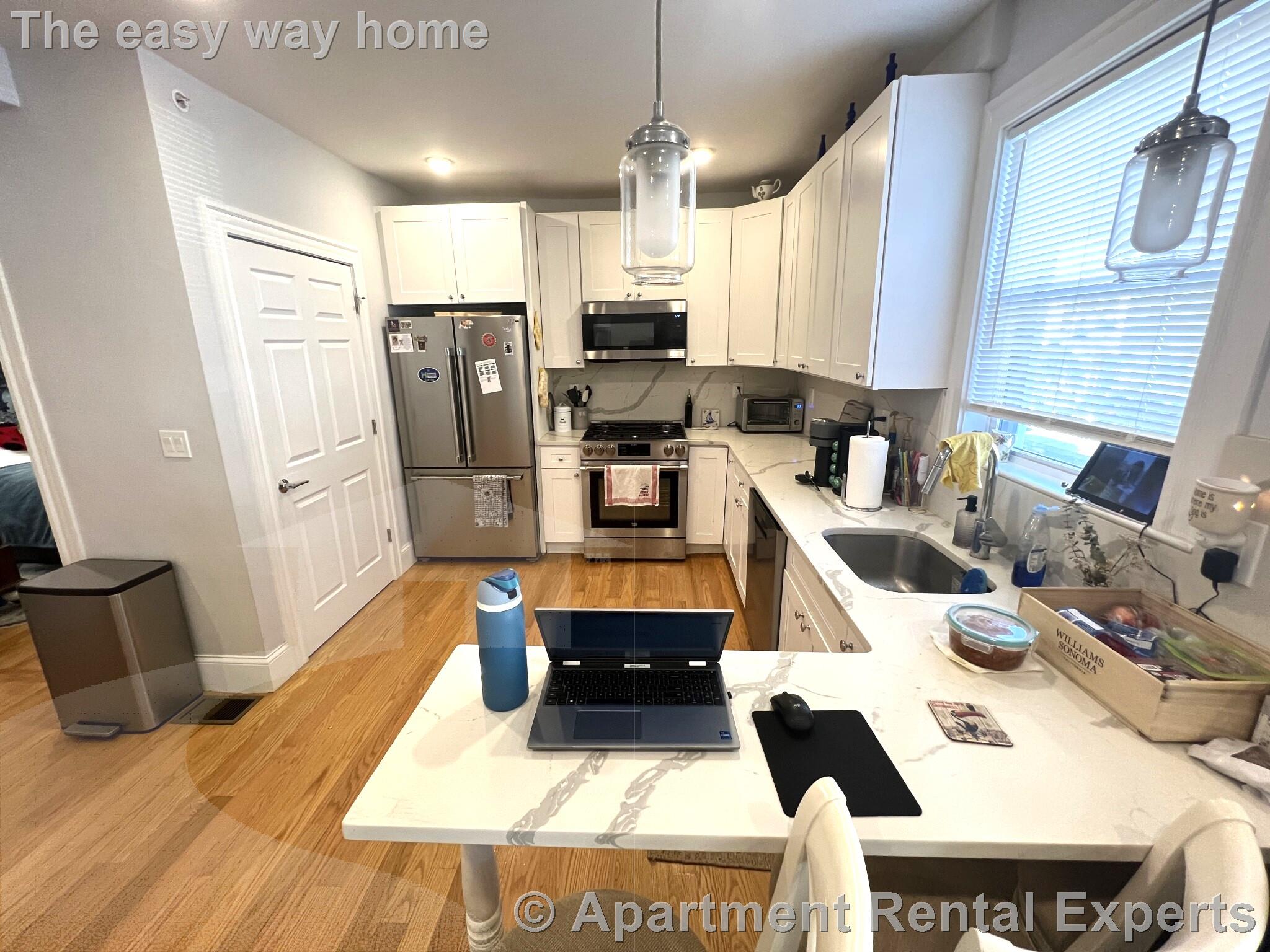 73 Winchester St, Ball Square