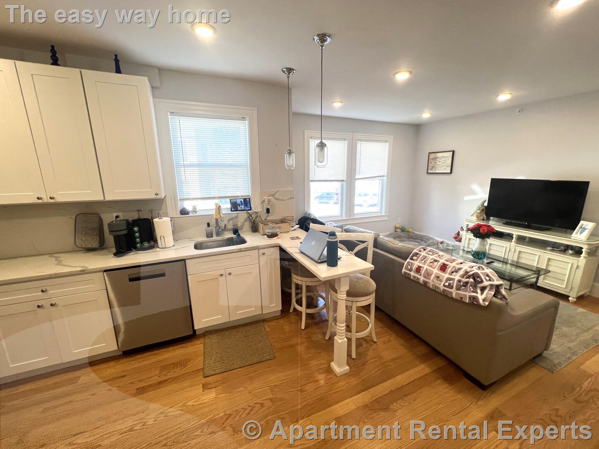 73 Winchester St, Ball Square