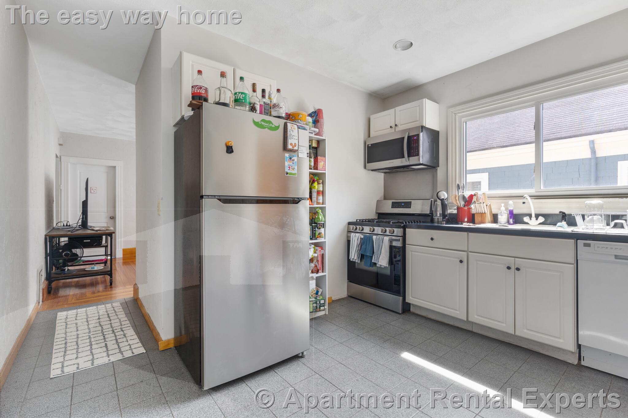 14 Barton St, Teele Square