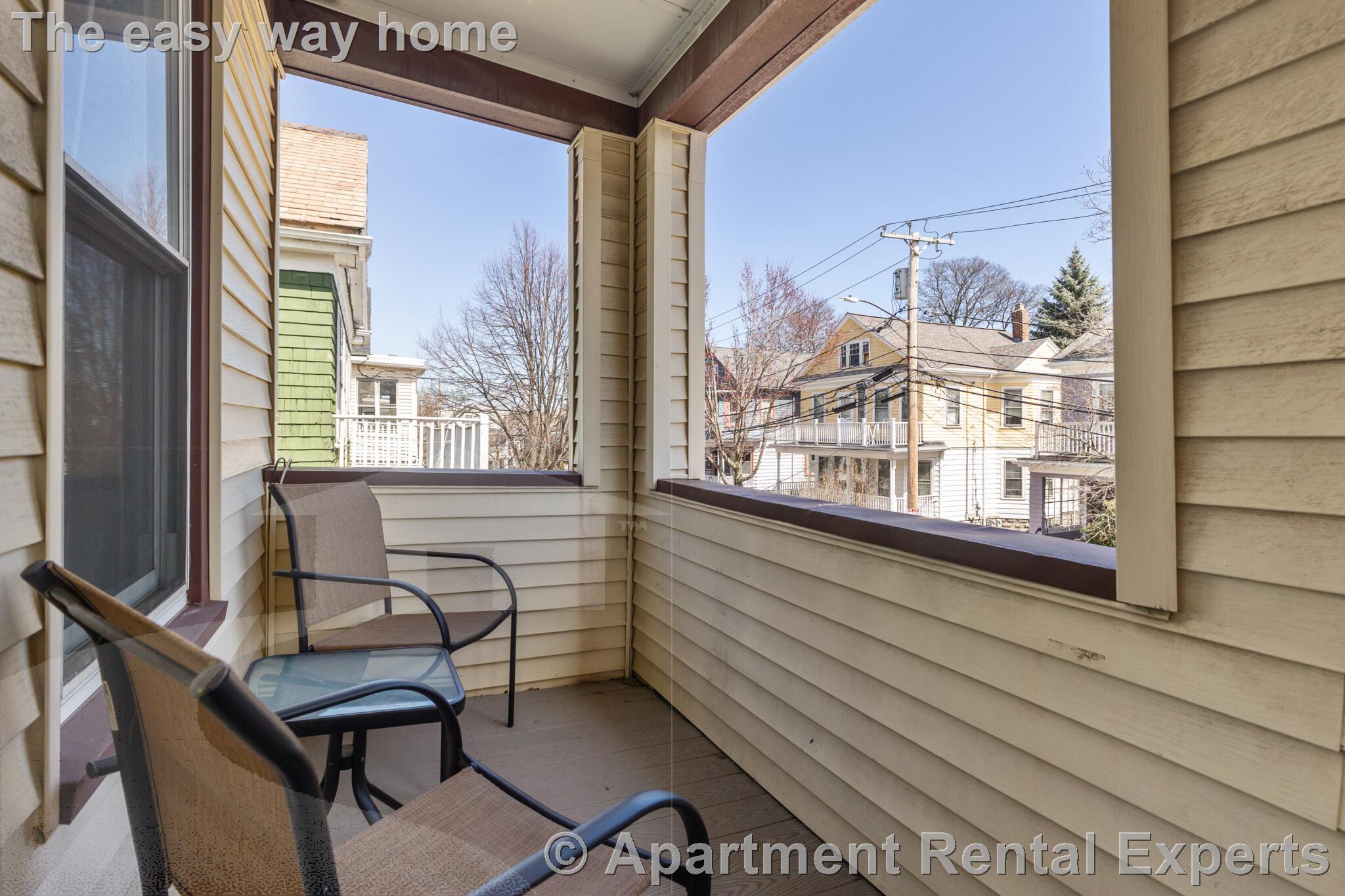 14 Barton St, Teele Square