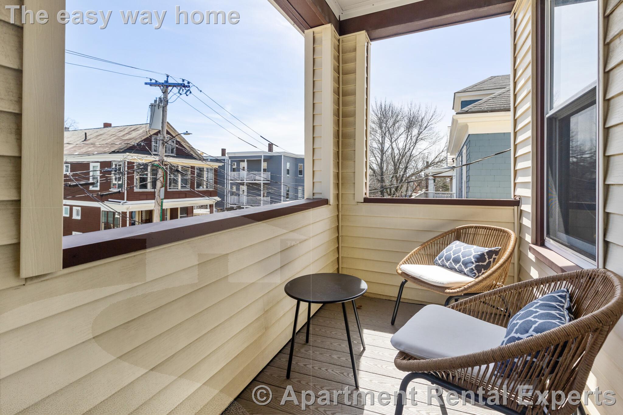 14 Barton St, Teele Square