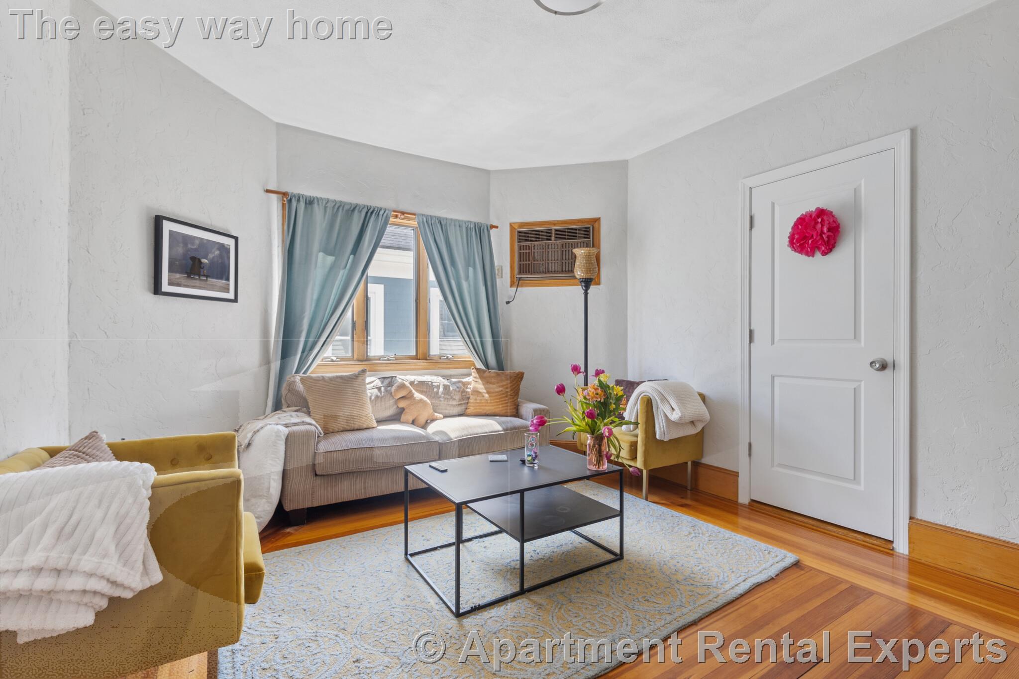 14 Barton St, Teele Square