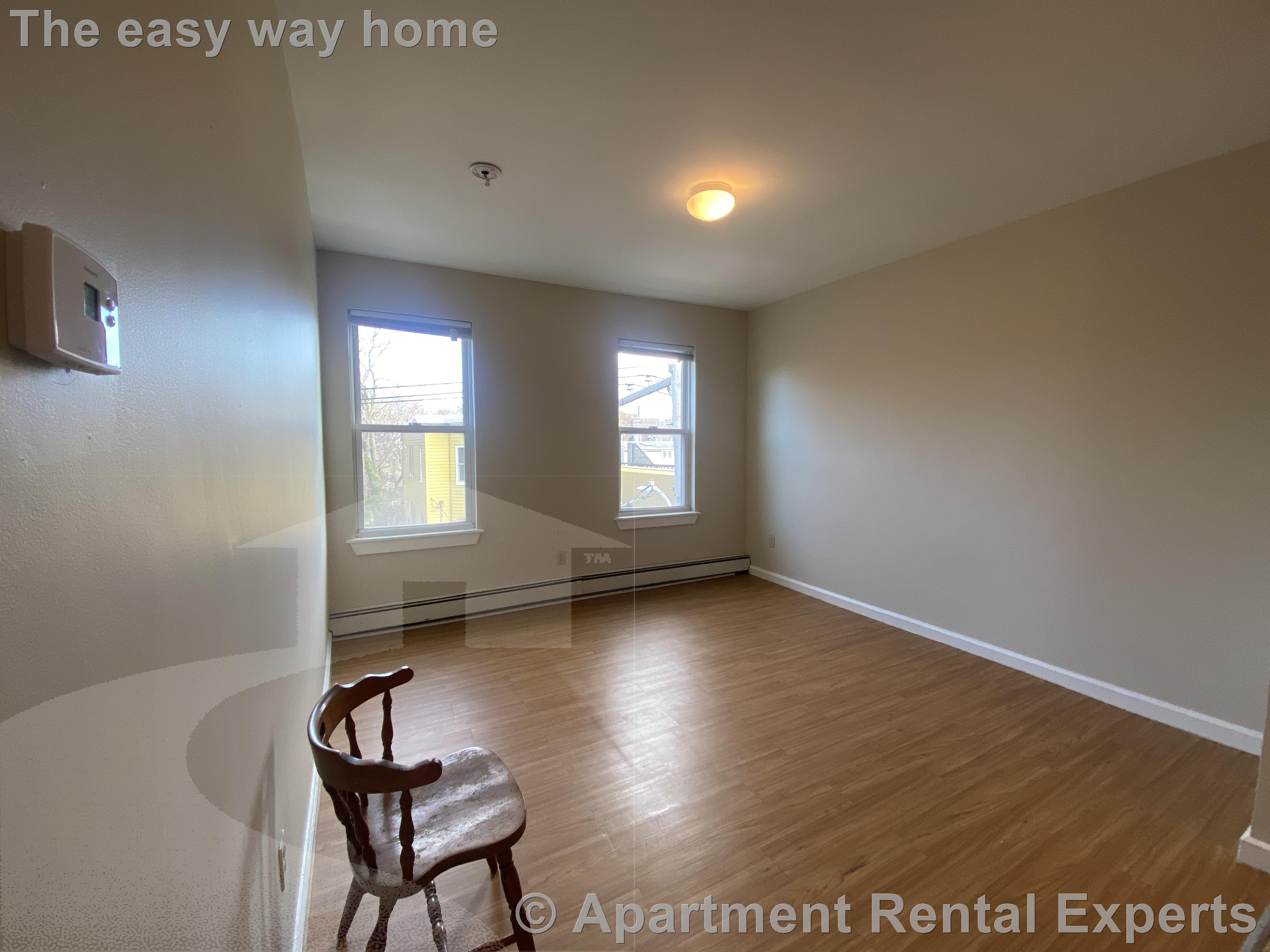 239 Columbia St, Central Square