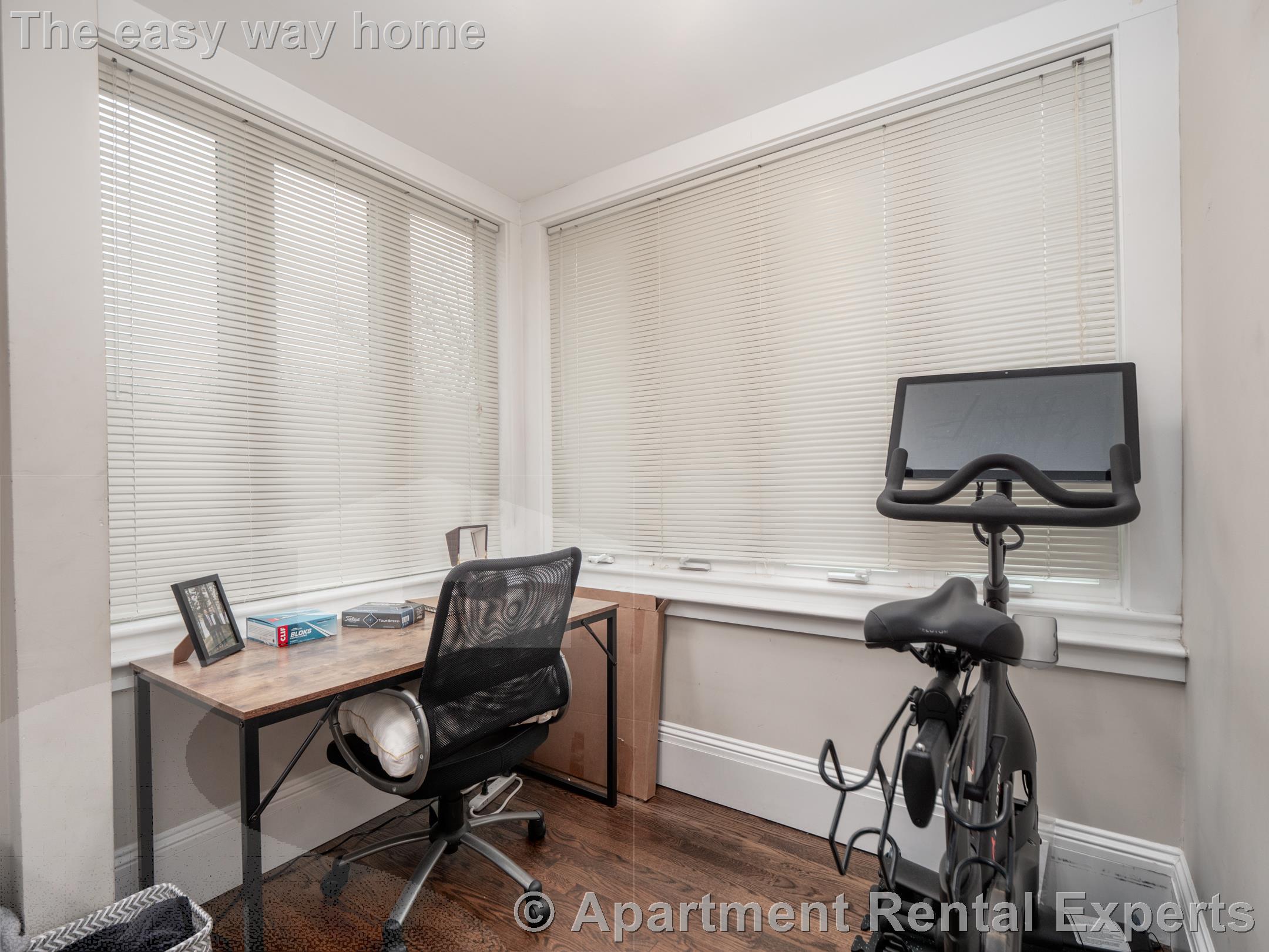 26 Willow Ave, Davis Square