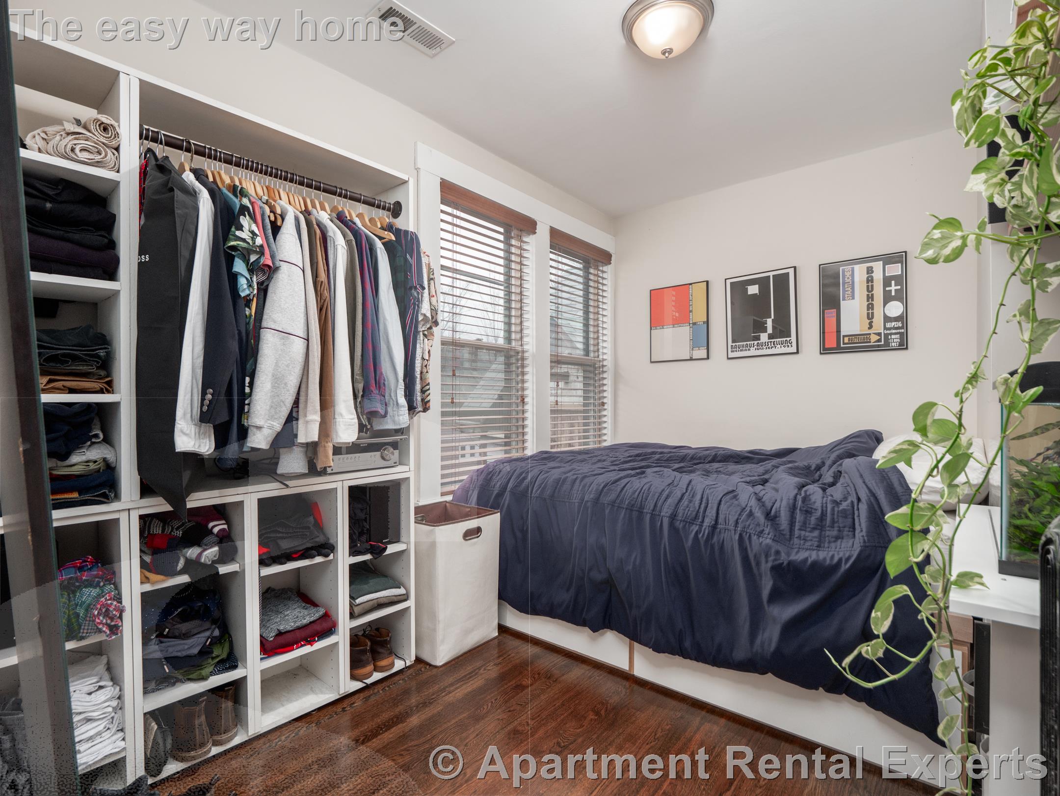 26 Willow Ave, Davis Square