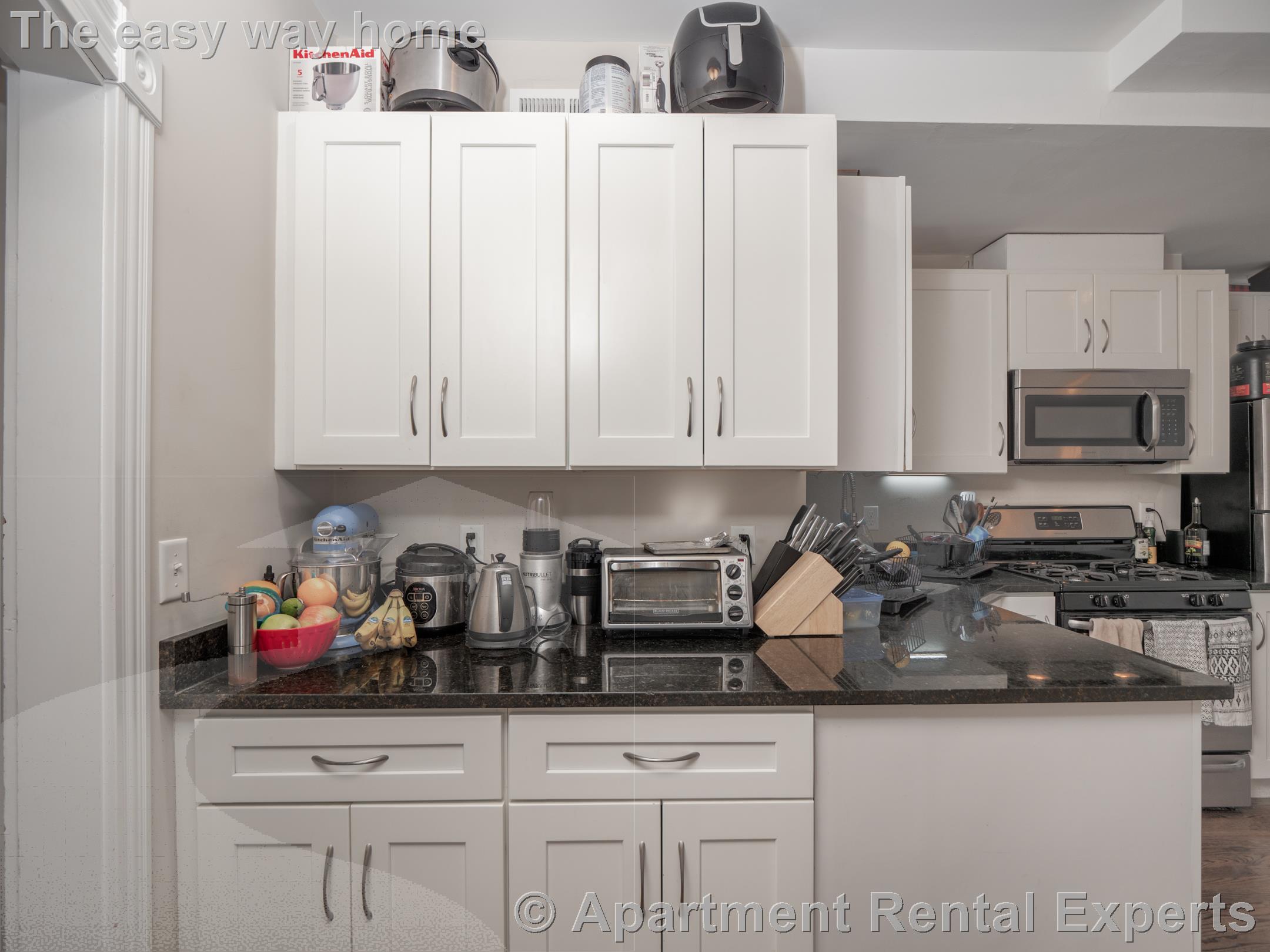 26 Willow Ave, Davis Square